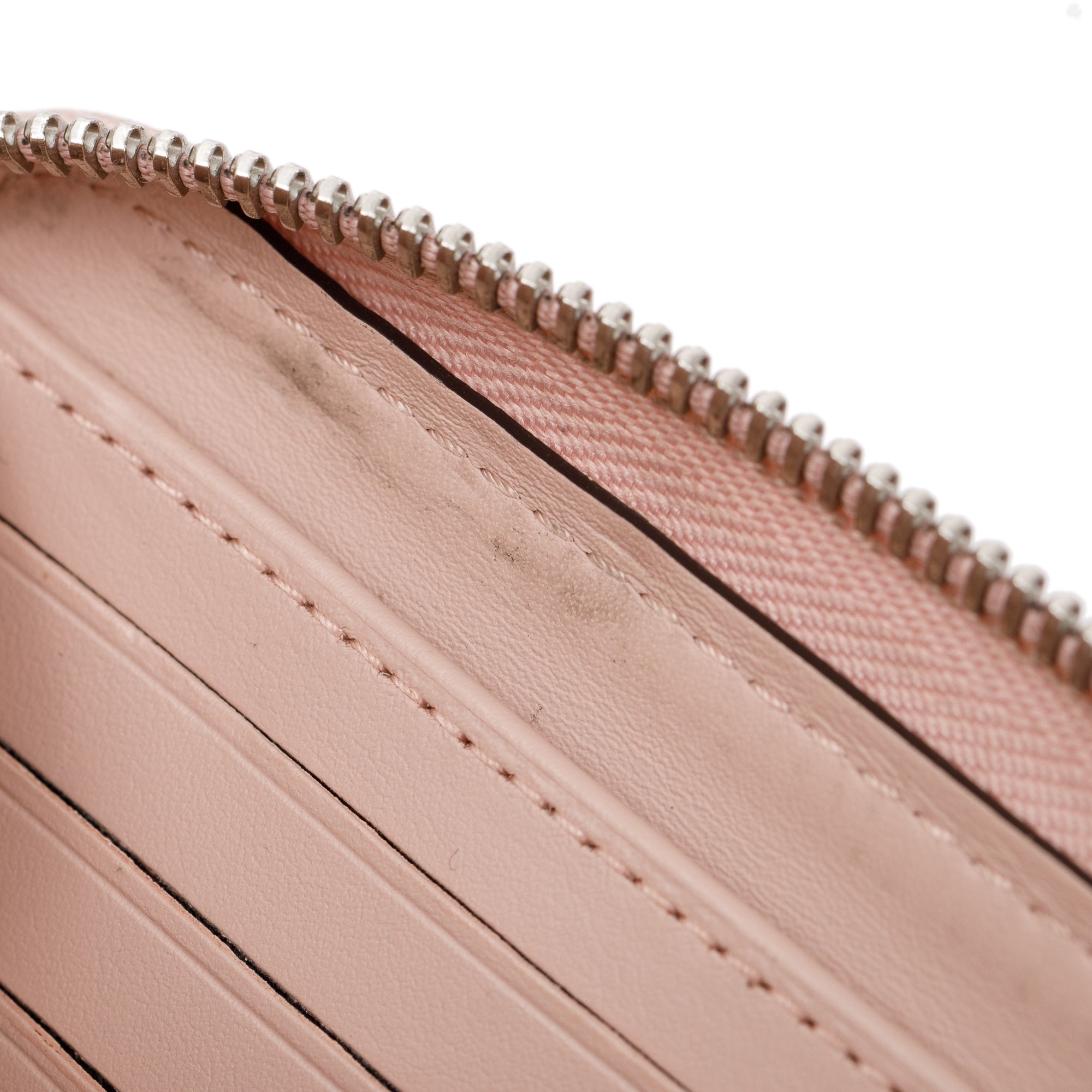 Louis Vuitton Galet Monogram Mahina Zippy Wallet