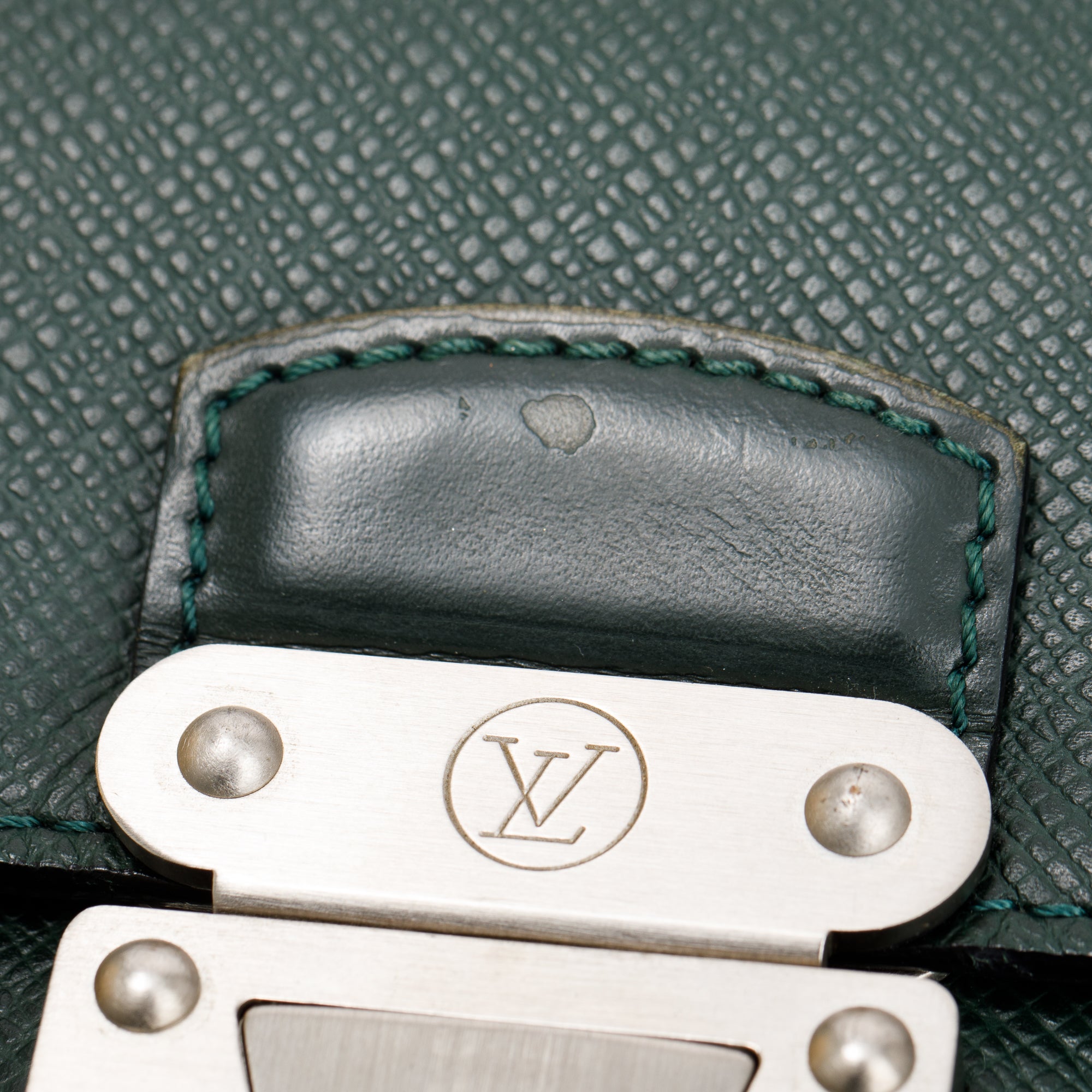 Louis Vuitton Green Taiga Leather Laguito Briefcase