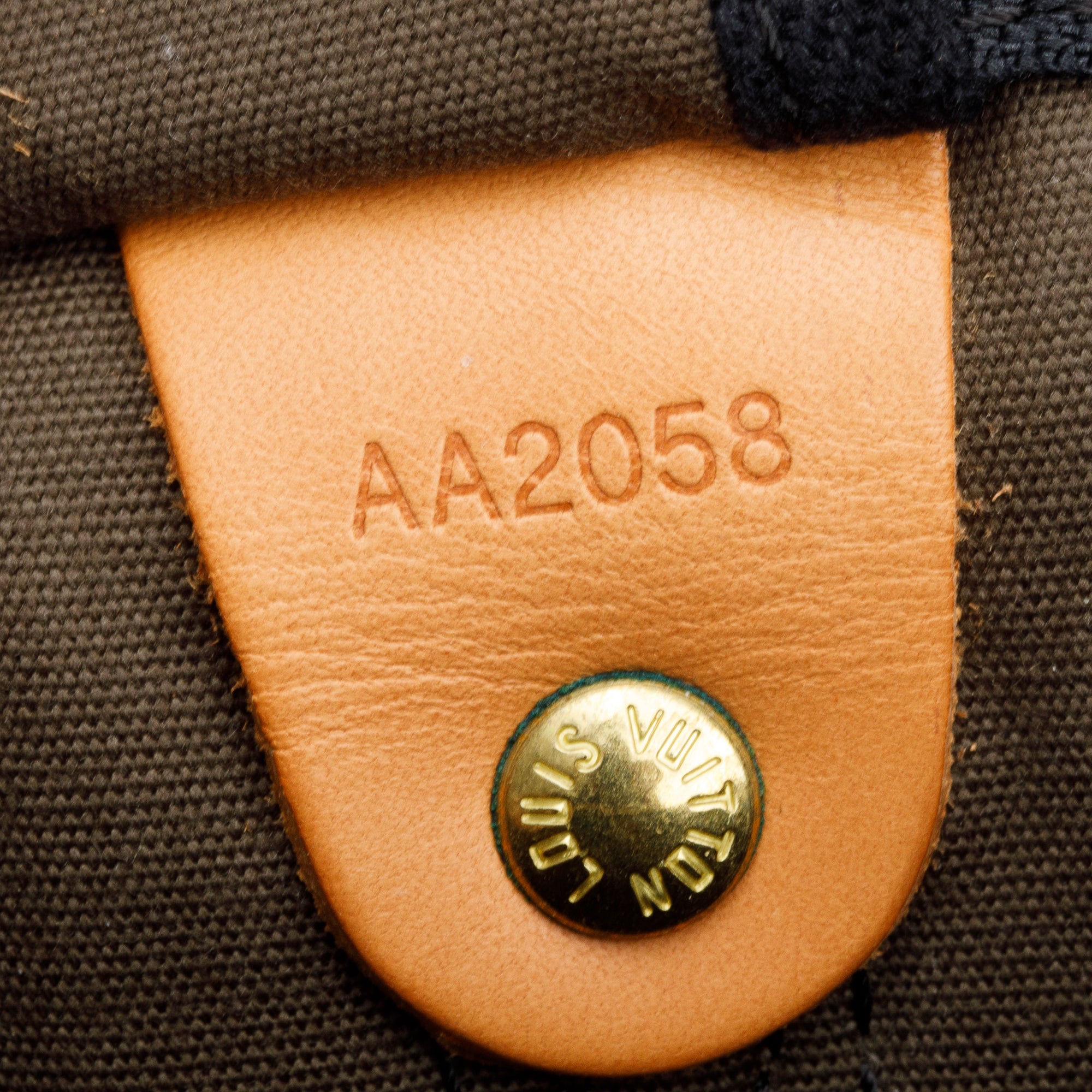 Louis Vuitton Limited Edition Green Monogramouflage Speedy 35