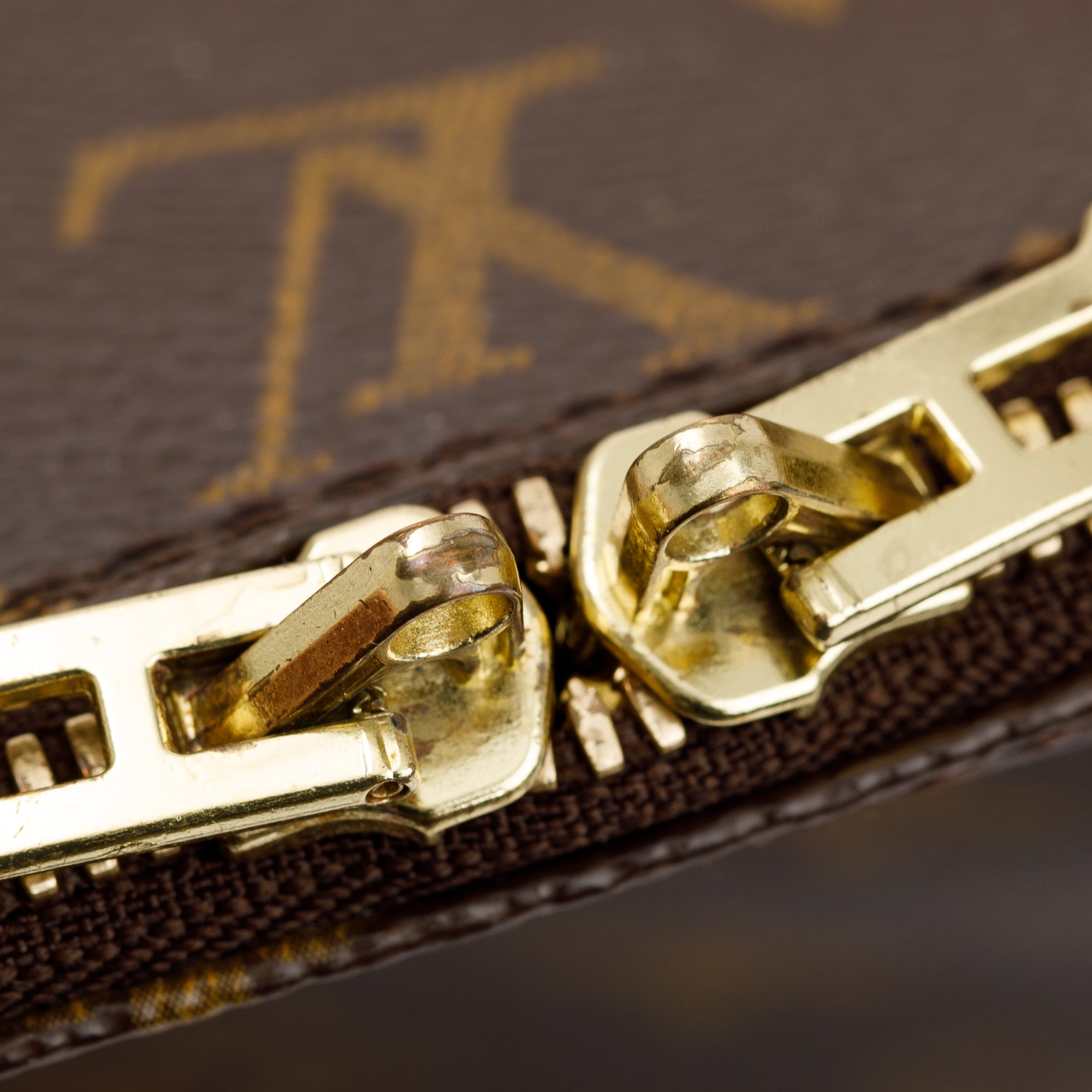 Louis Vuitton Monogram Alma PM