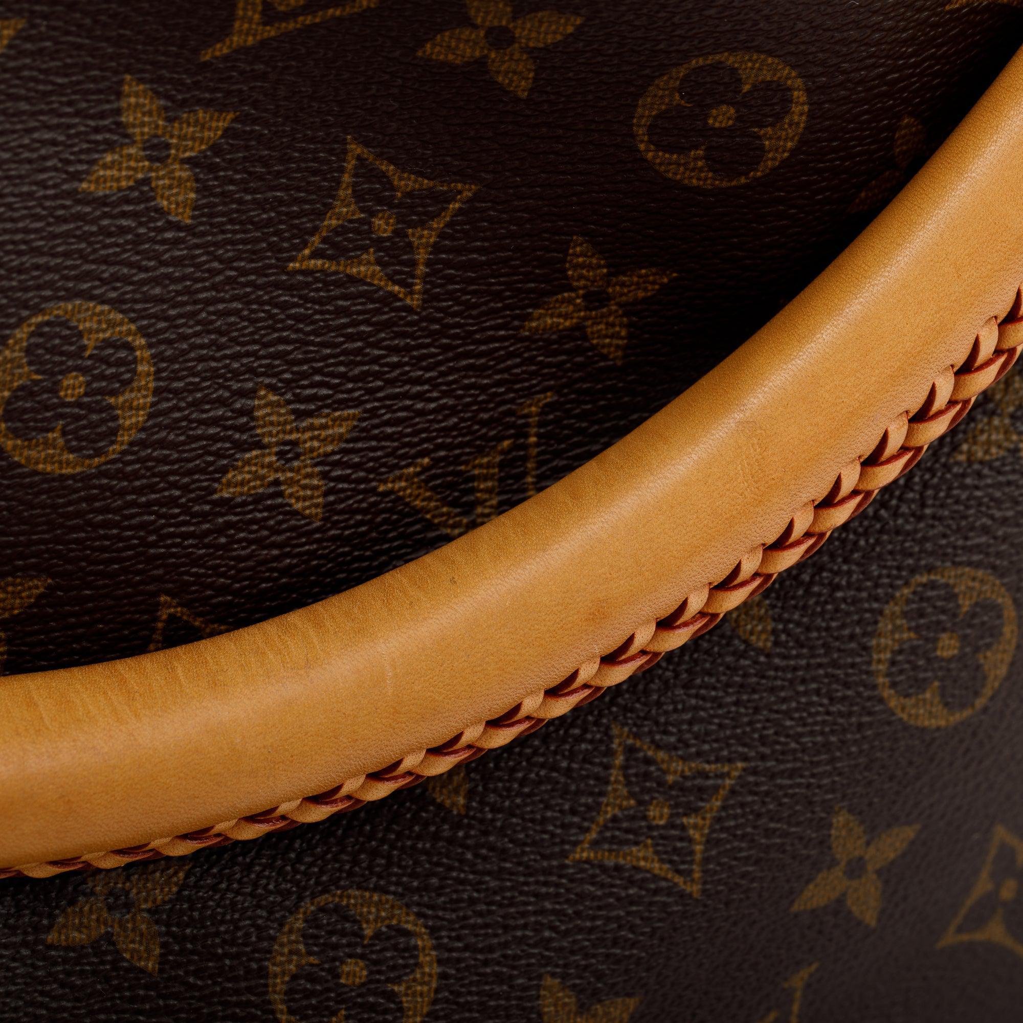 Louis Vuitton Monogram Artsy MM