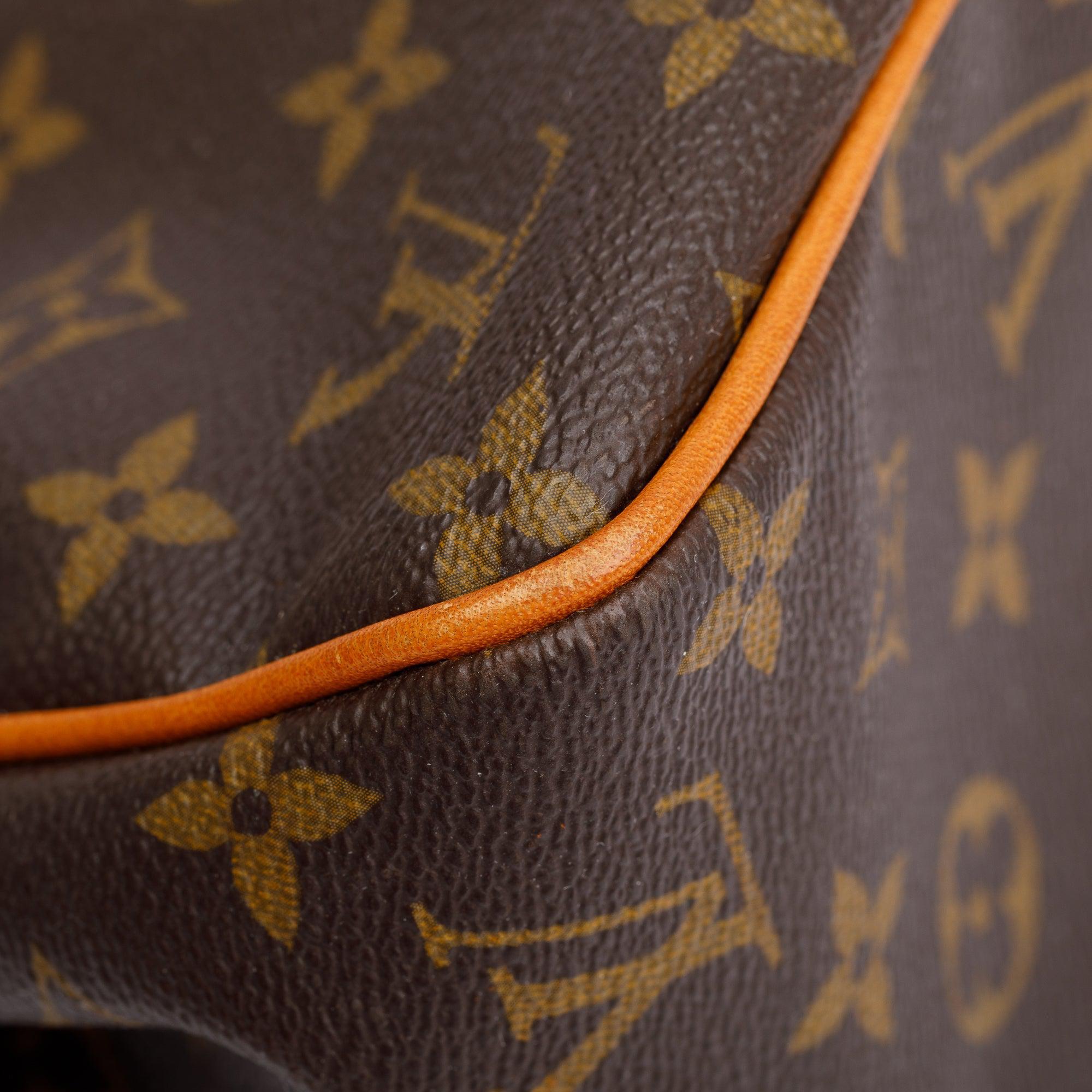 Louis Vuitton Monogram Batignolles Vertical Bag