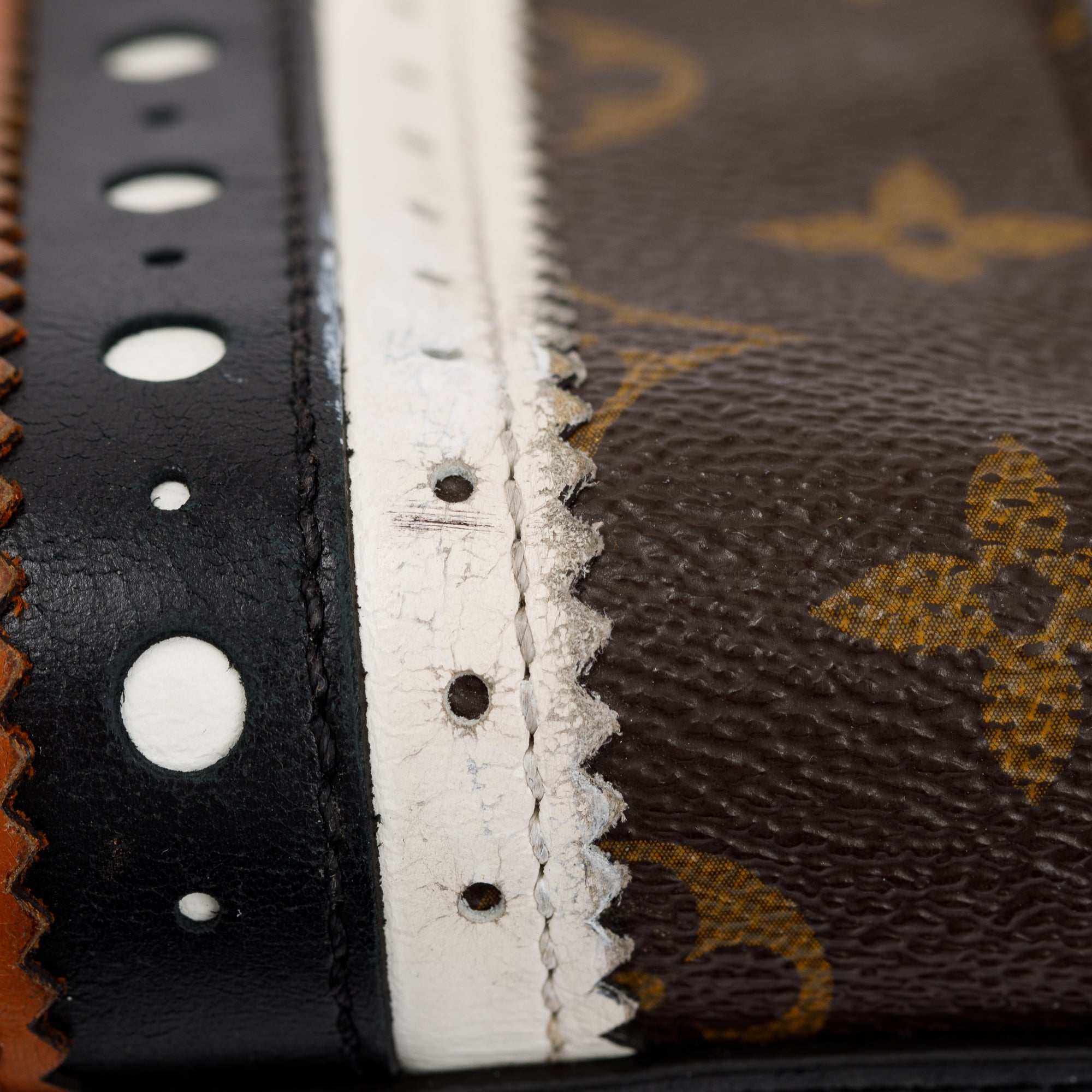 Louis Vuitton Monogram Brogue City Steamer MM w/ Strap