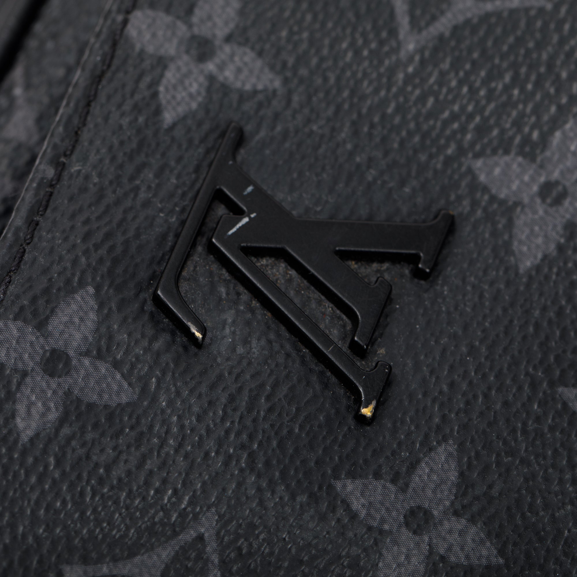 Louis Vuitton Monogram Eclipse District PM