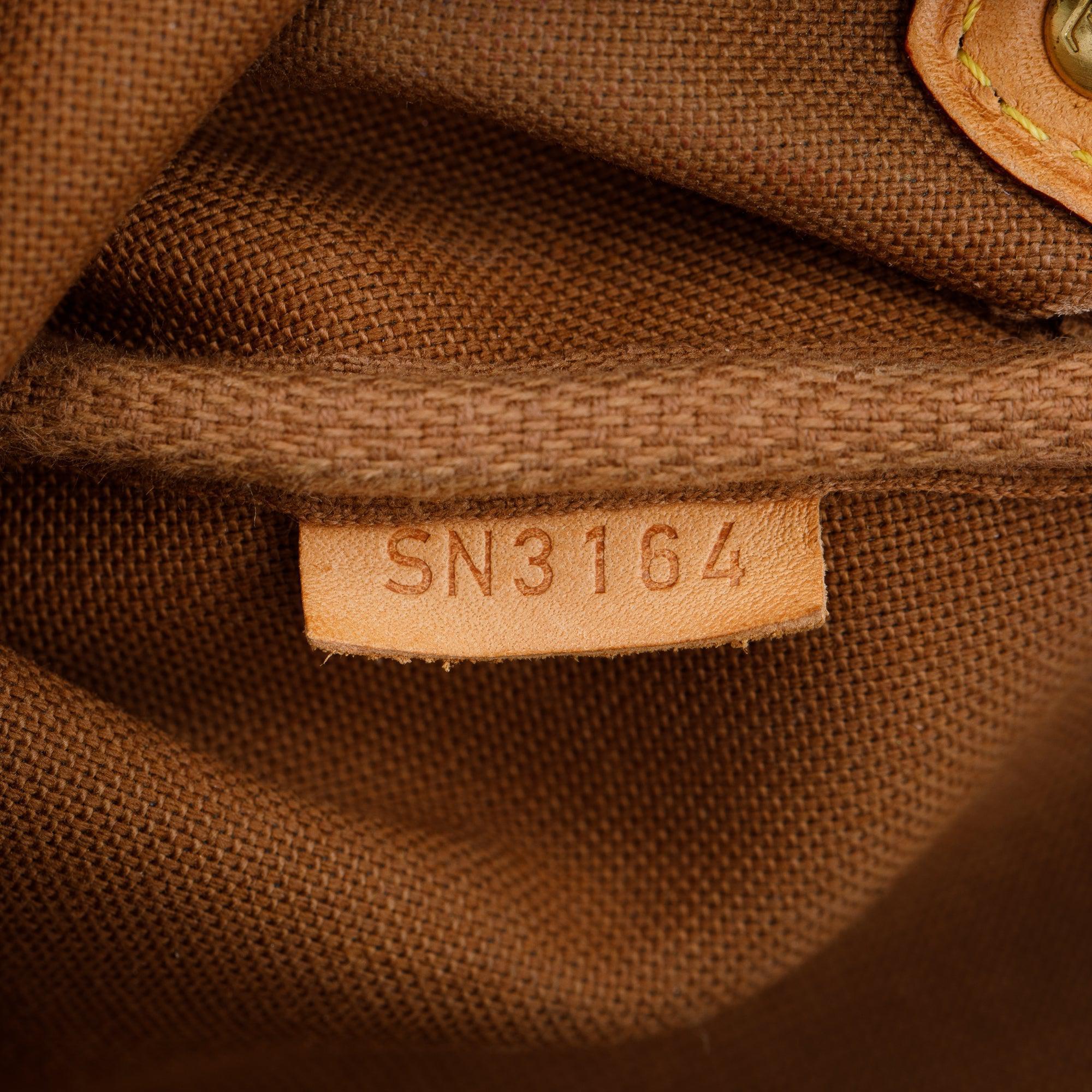 Louis Vuitton Monogram Eva Clutch w/ Strap & Box