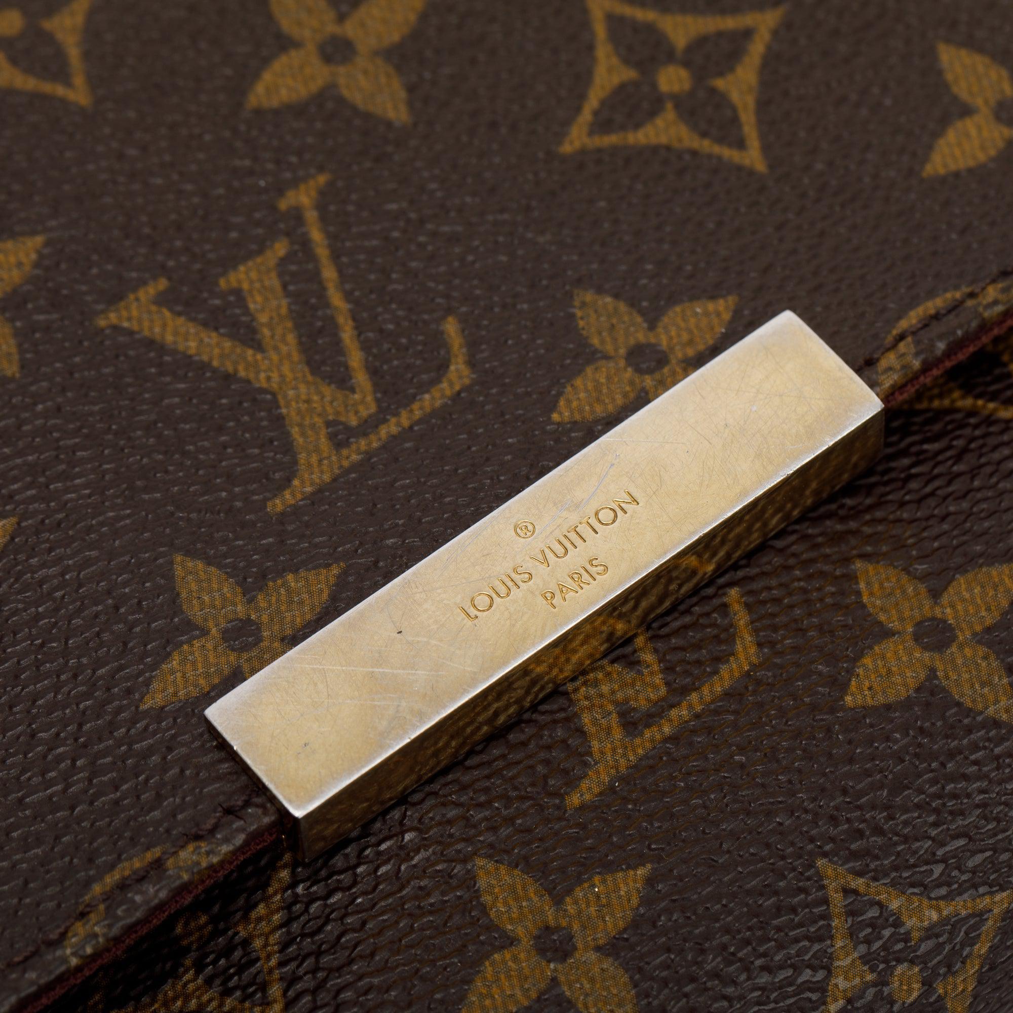 Louis Vuitton Monogram Favorite MM w/ Strap