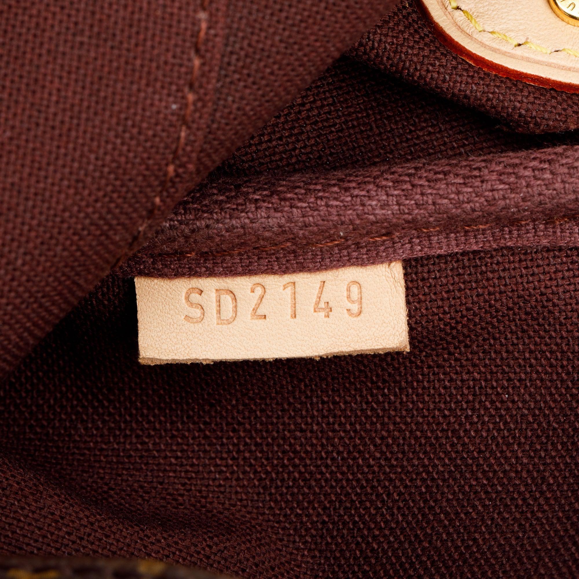 Louis Vuitton Monogram Favorite MM w/ Strap