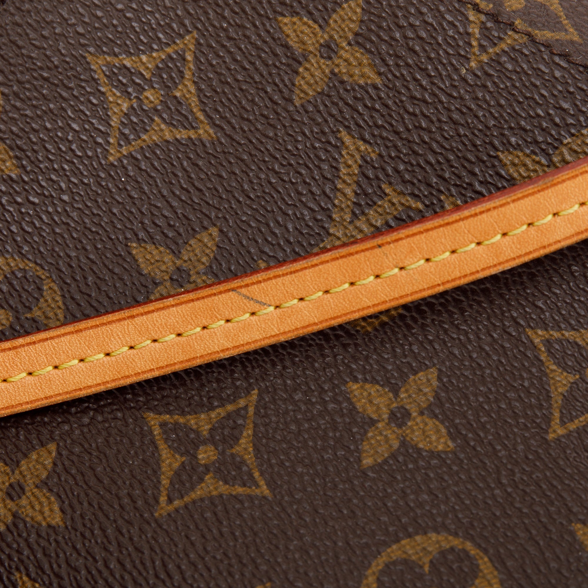 Louis Vuitton Monogram Favorite PM with Strap w/ Box