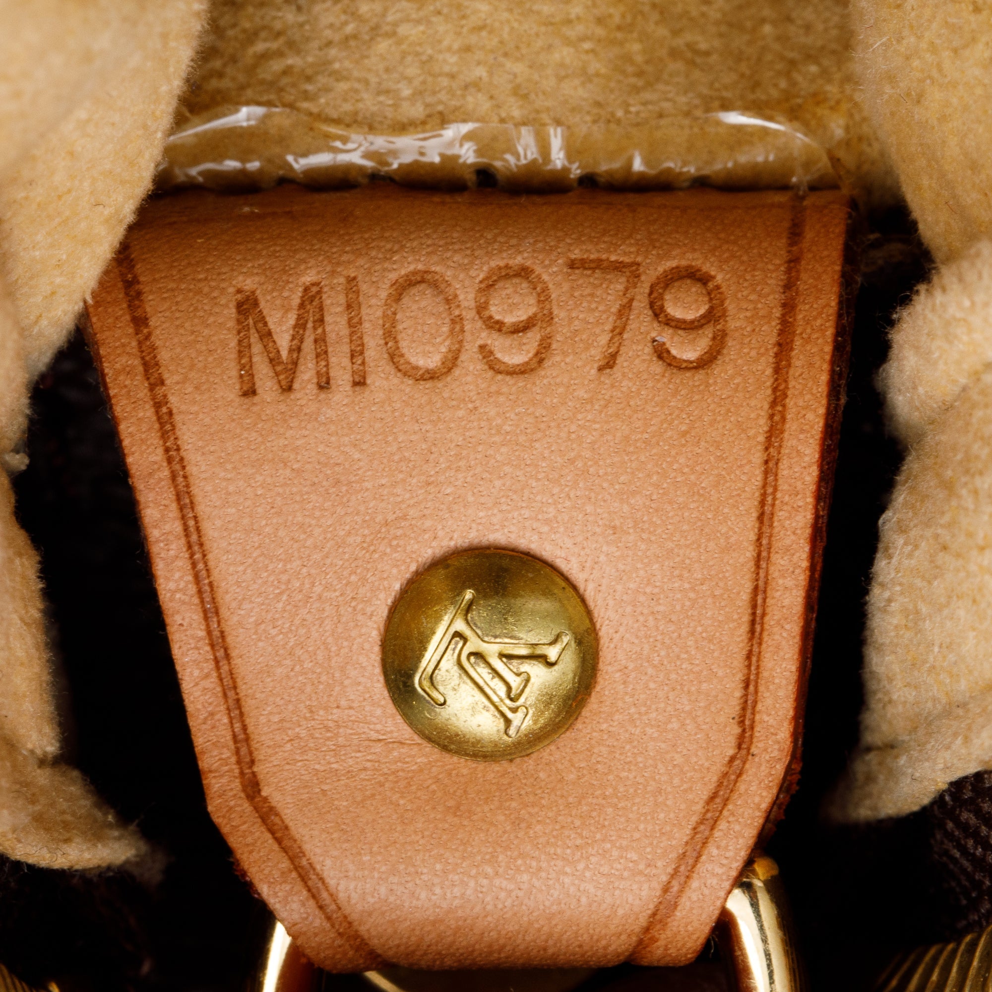 Louis Vuitton Monogram Looping GM