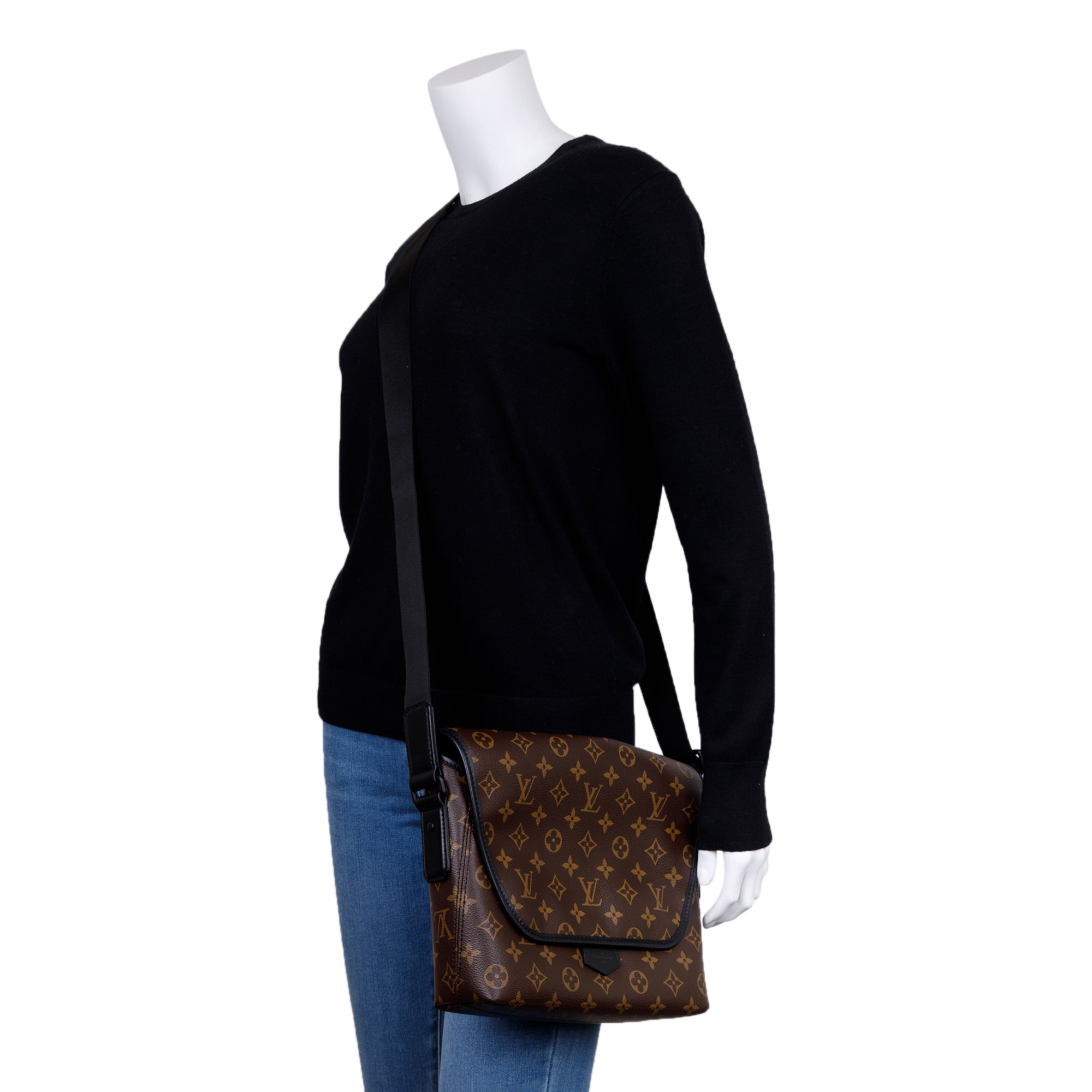 Louis Vuitton Monogram Magnetic Messenger Bag w/ Box