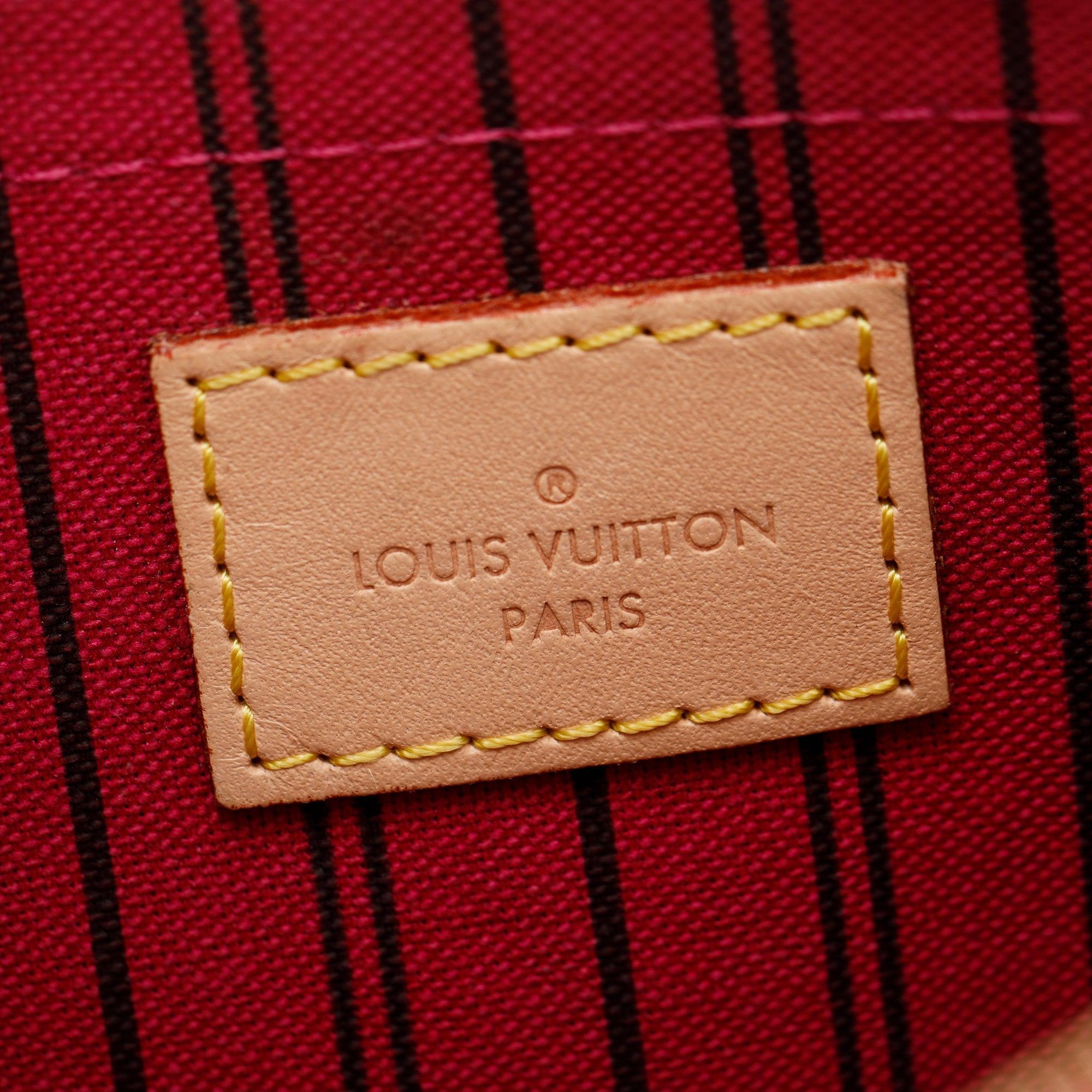 Louis Vuitton Monogram Neverfull Pochette