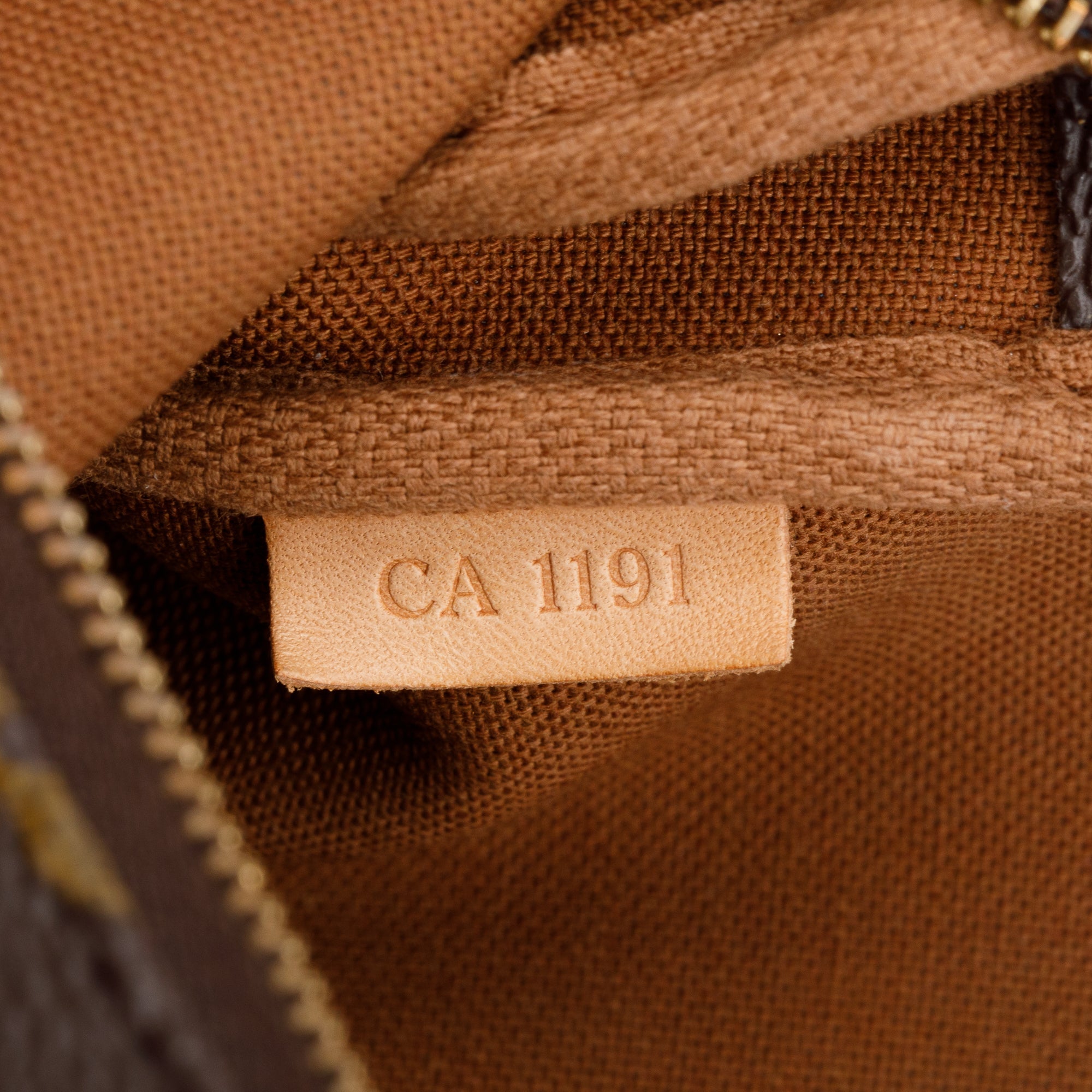 Louis Vuitton Monogram Pochette Accessoires