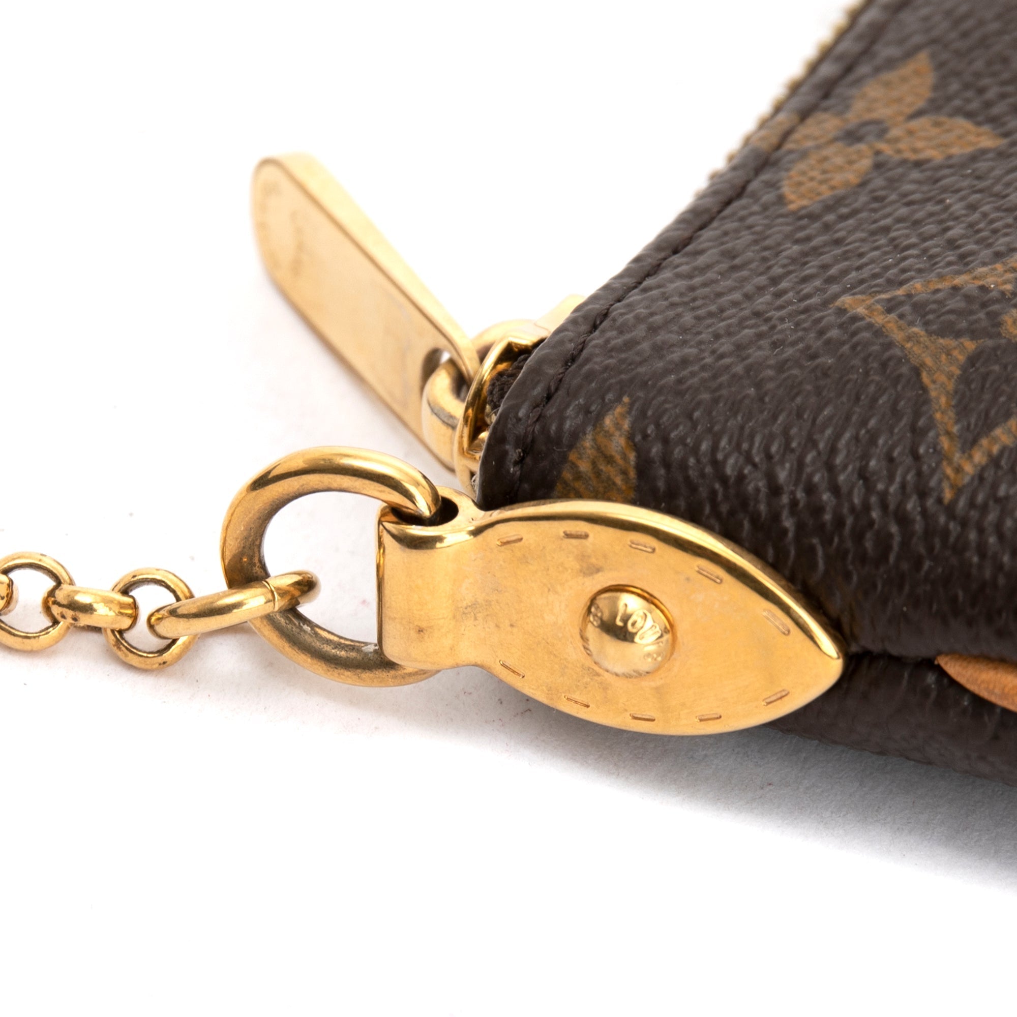 Louis Vuitton Monogram Pochette Milla MM