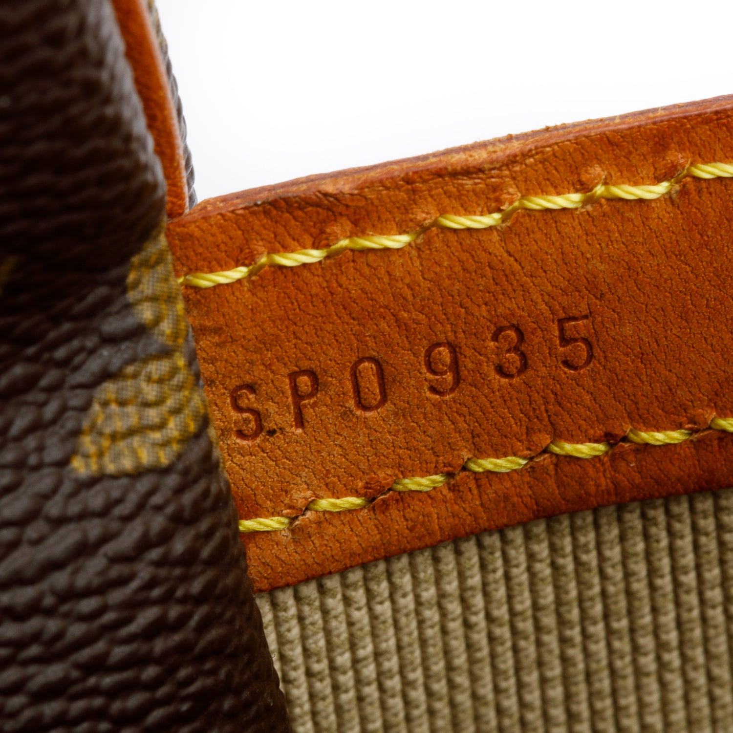 Louis Vuitton Monogram Reporter GM