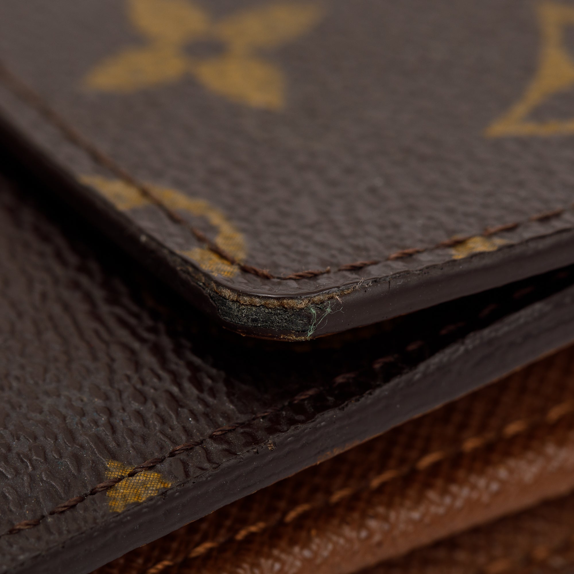 Louis Vuitton Monogram Sarah Wallet