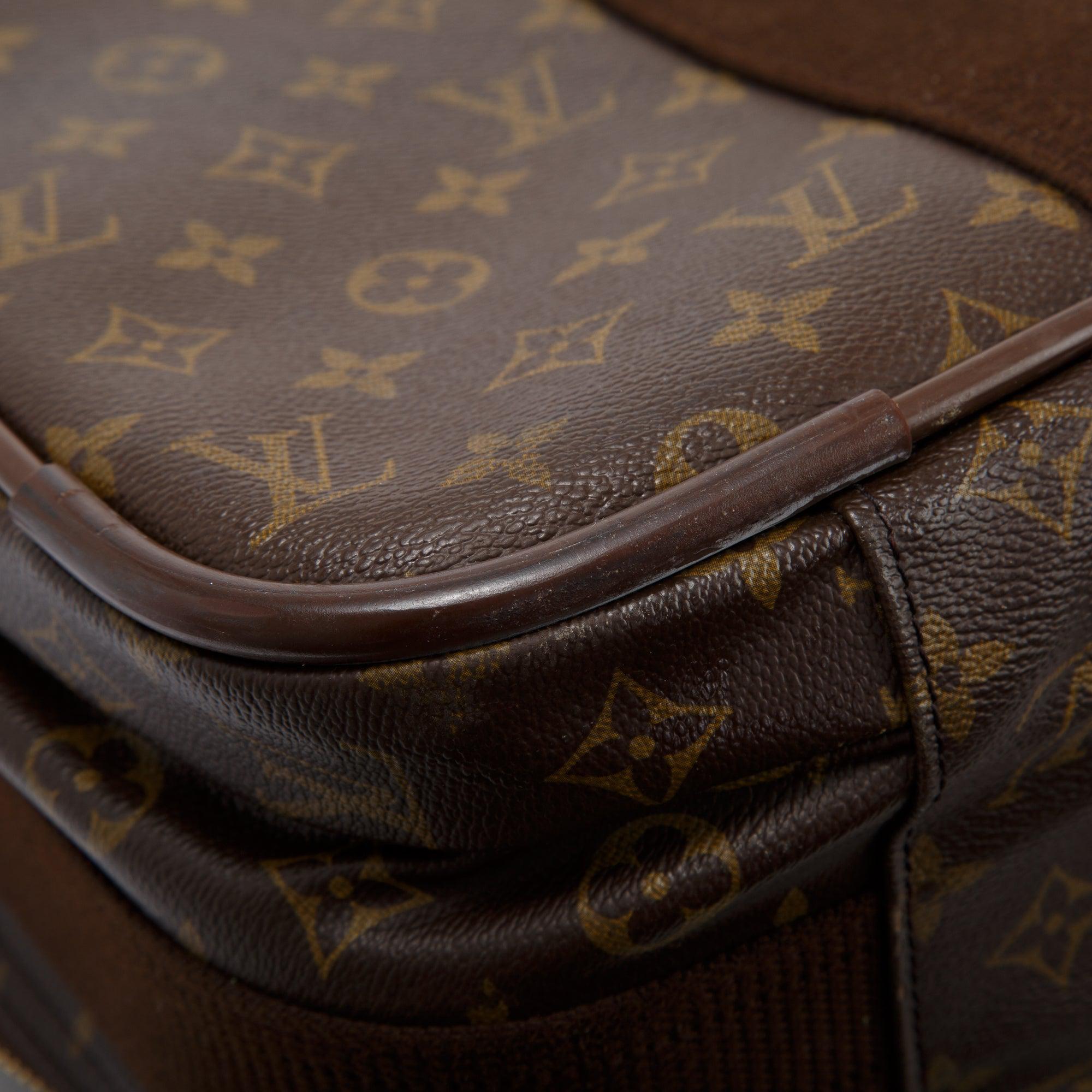 Louis Vuitton Monogram Sirius 70