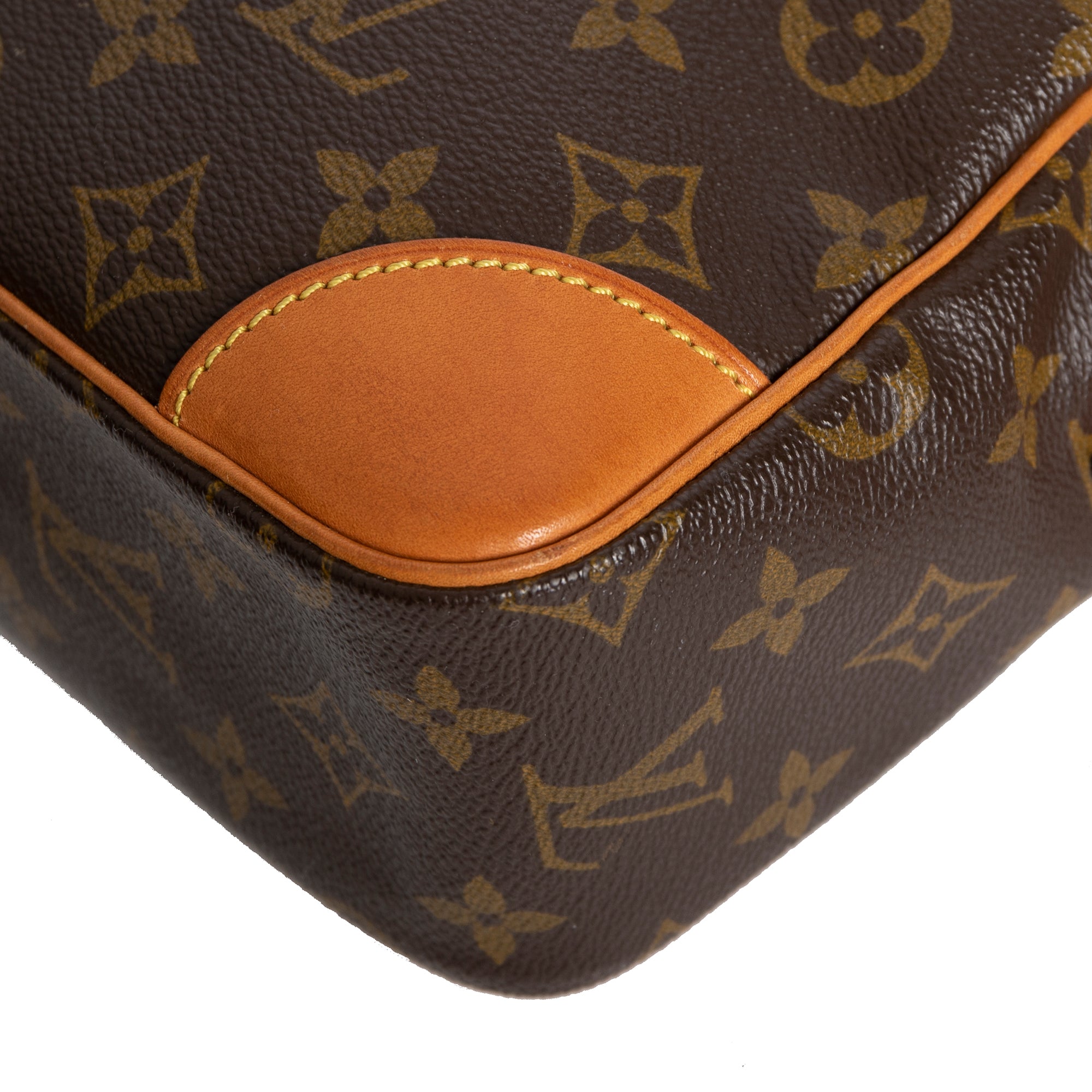 Louis Vuitton Monogram Trocadero 30