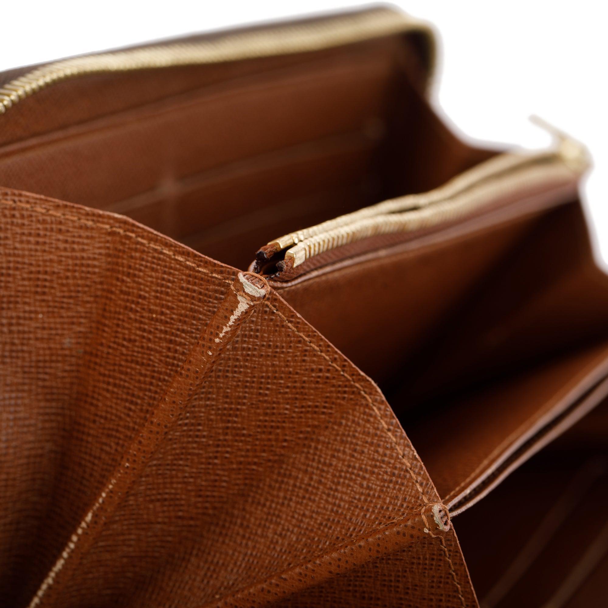 Louis Vuitton Monogram Zippy Wallet