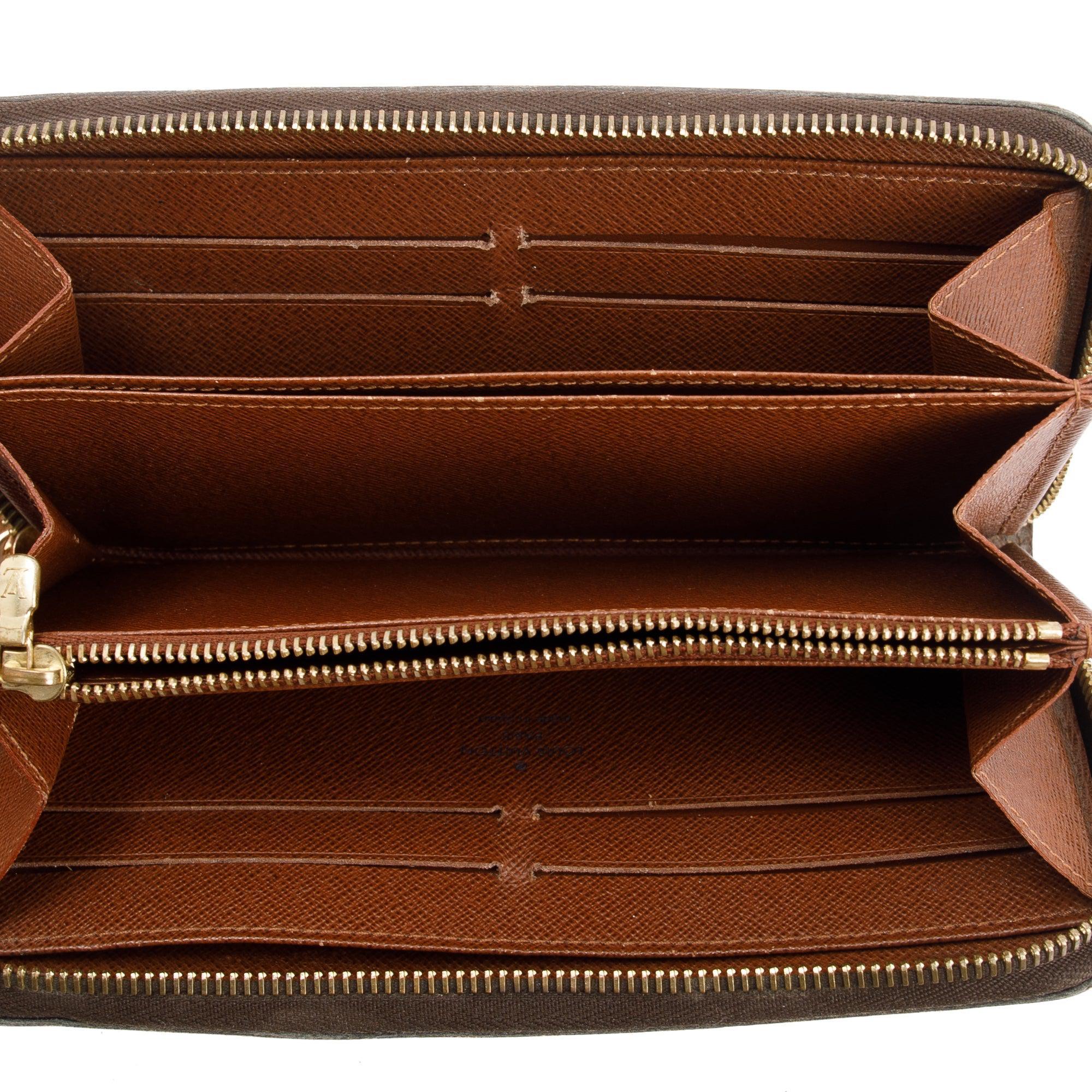 Louis Vuitton Monogram Zippy Wallet