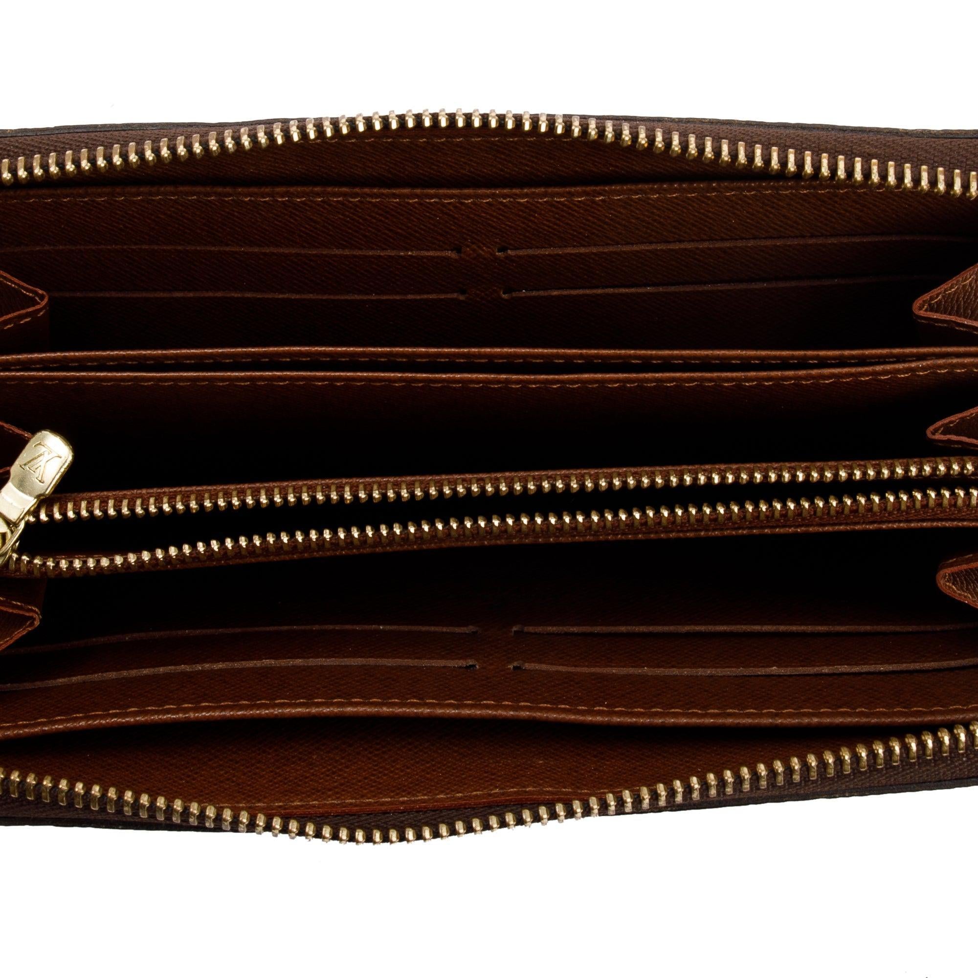 Louis Vuitton Monogram Zippy Wallet