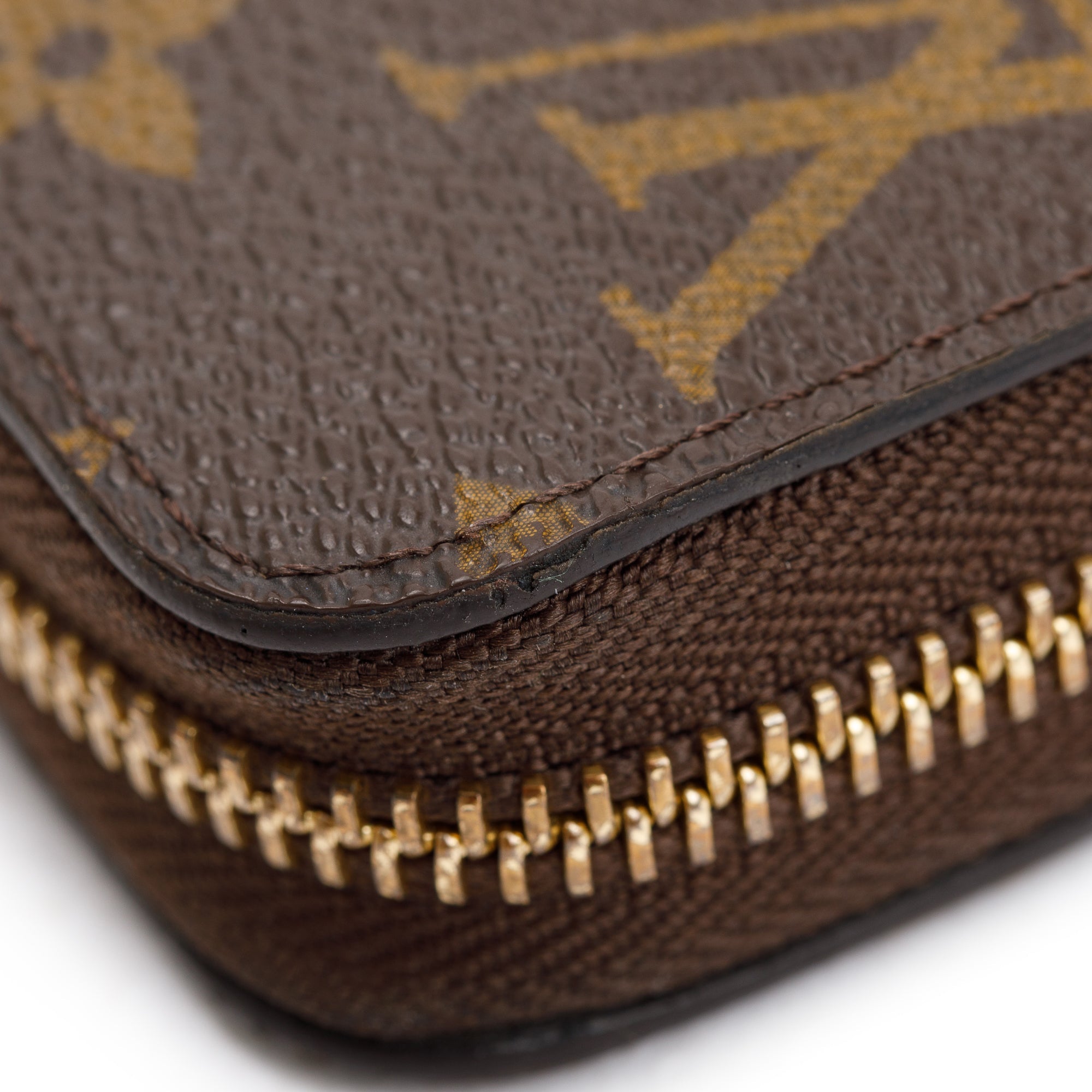 Louis Vuitton Monogram Zippy Wallet w/ Box & Receipt