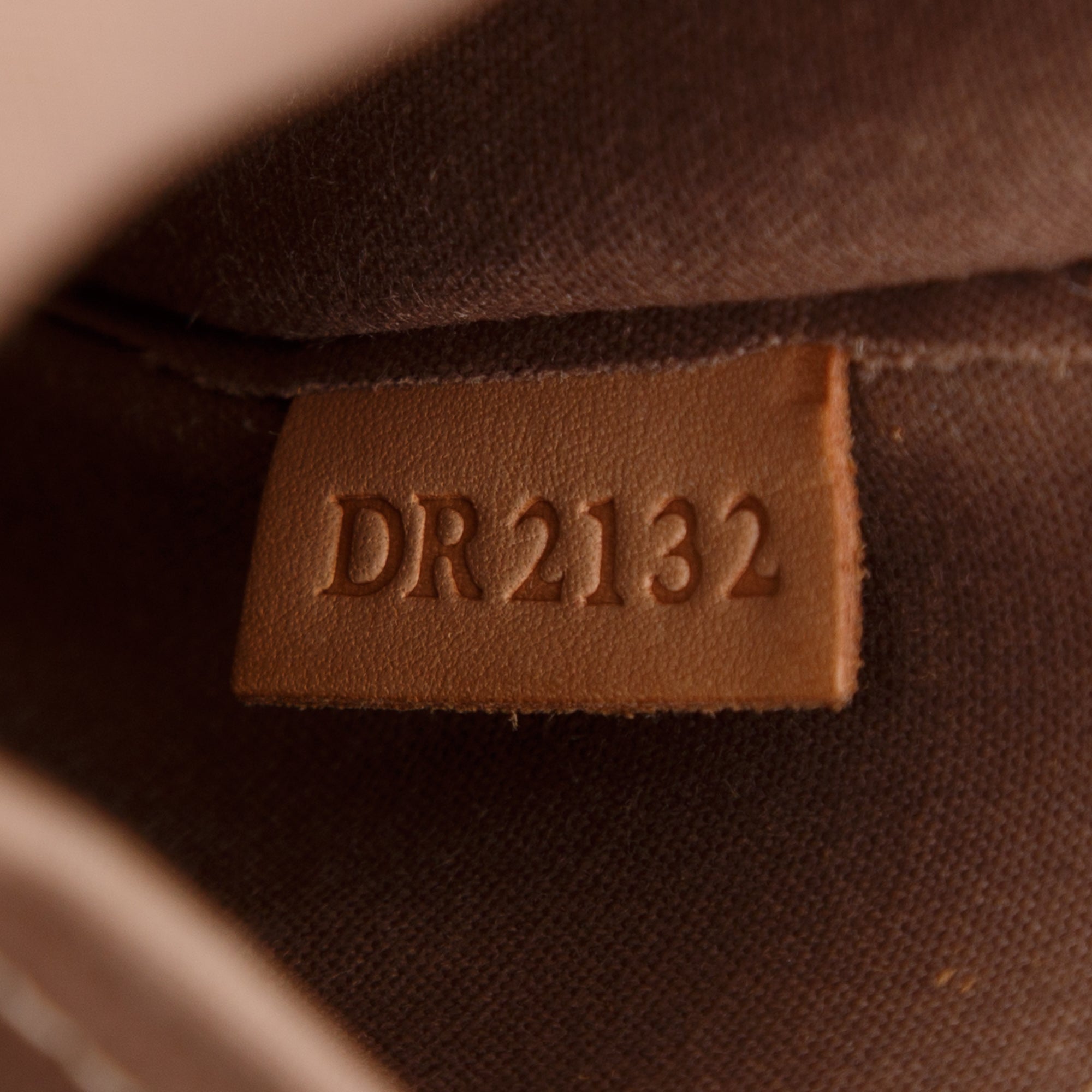 Louis Vuitton Neutral Monogram Vernis Brea MM w/ Strap