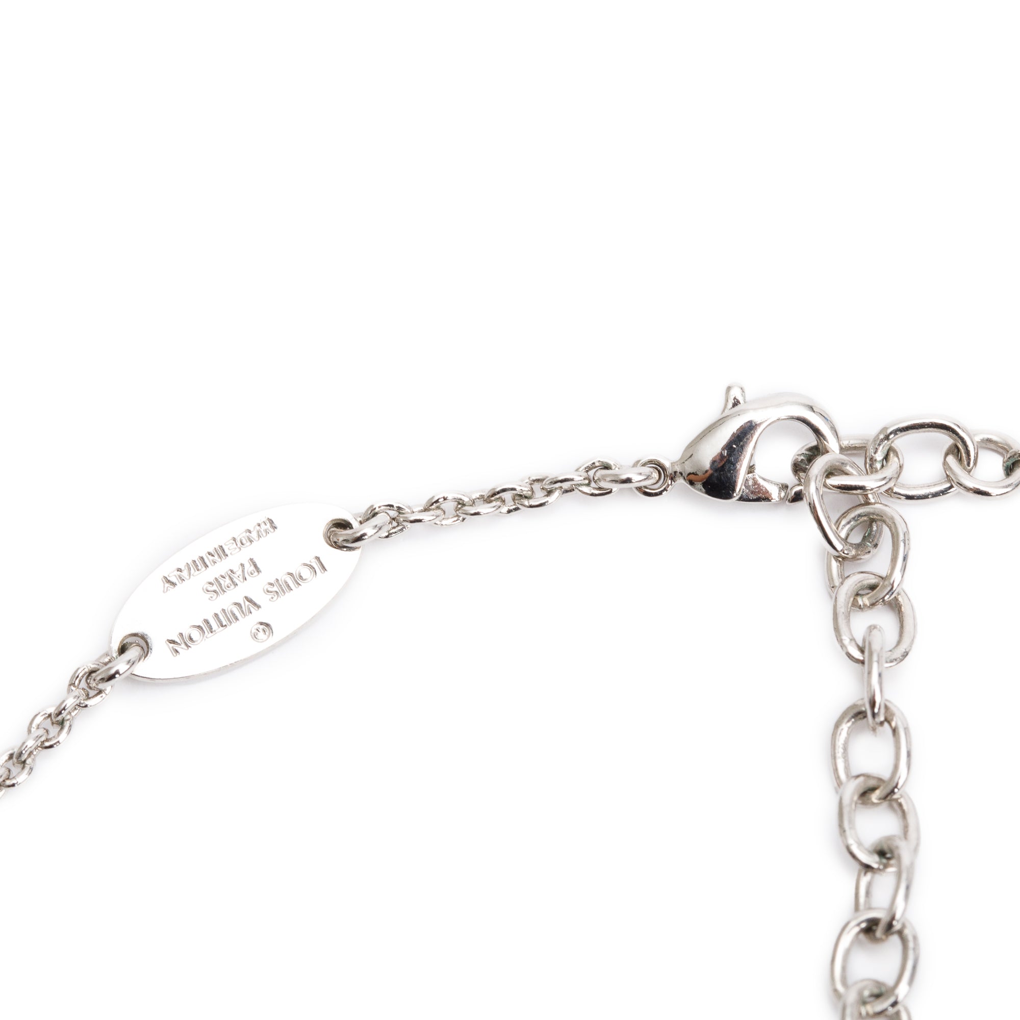 Louis Vuitton Palladium Plated Essential V Supple Pendant Necklace w/ Box
