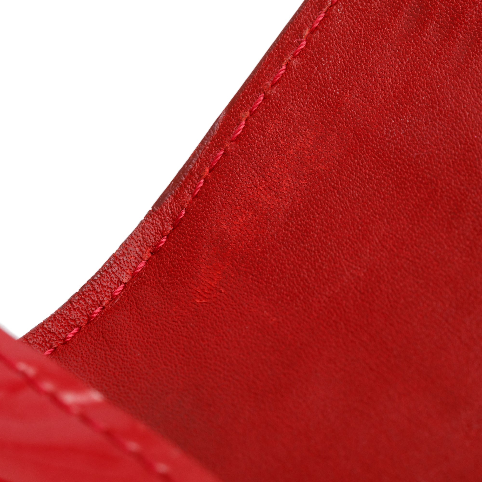 Louis Vuitton Red Vernis Leather Sarah Wallet
