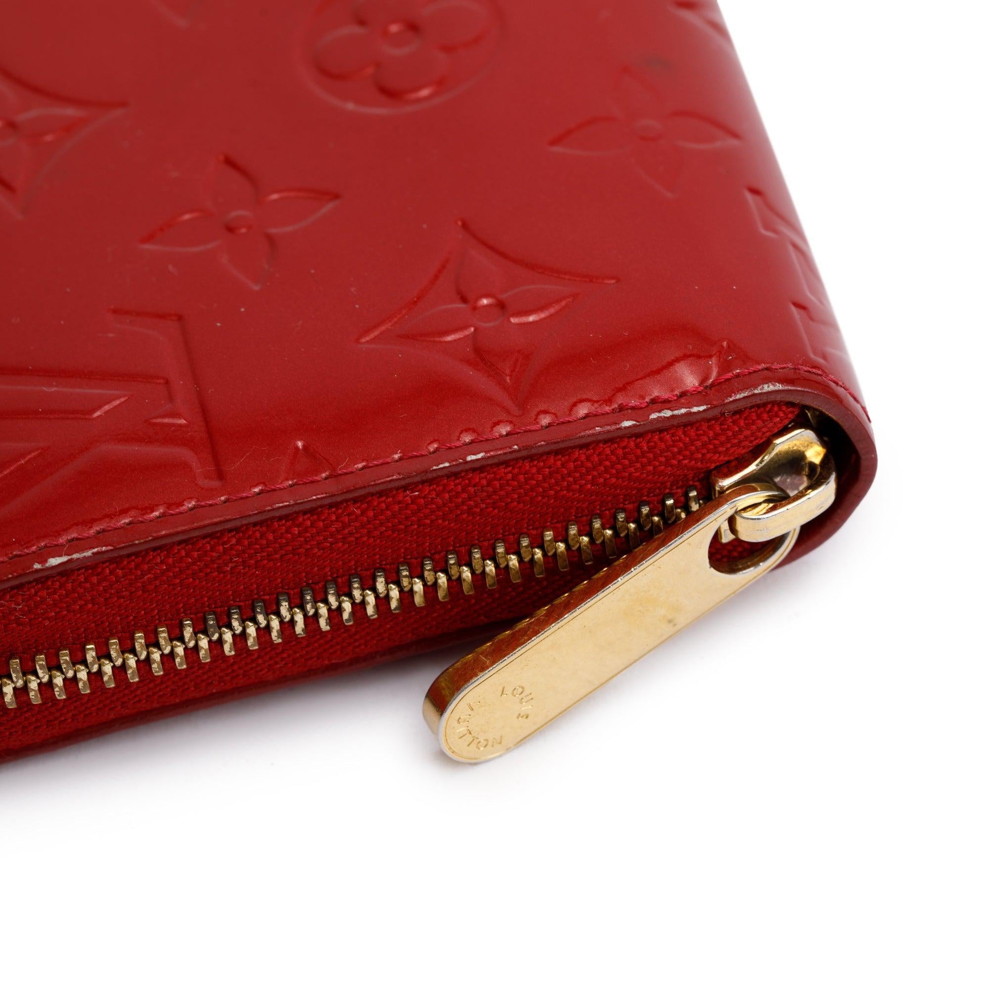 Louis Vuitton Red Vernis Leather Zippy Wallet