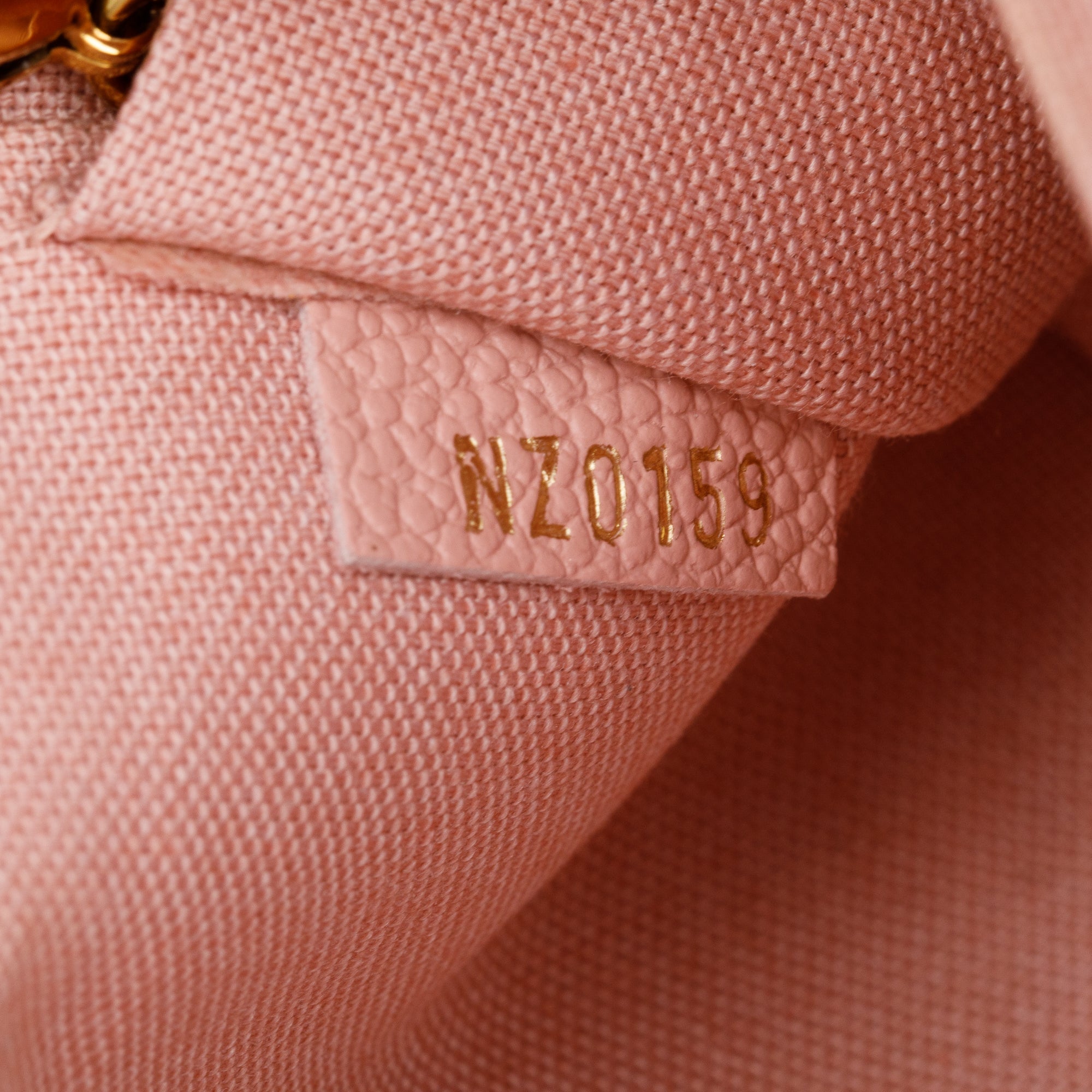 Louis Vuitton Rose Poudre Monogram Empreinte Leather Felicie Pochette w/ Inserts