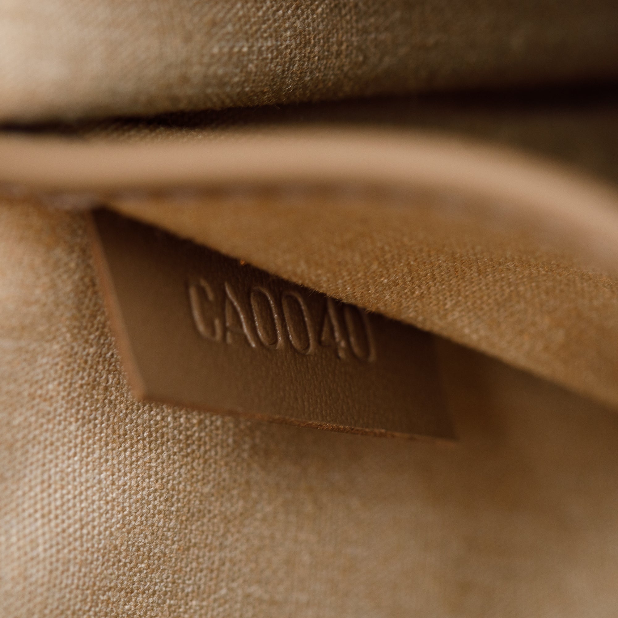 Louis Vuitton Taupe Epi Leather Honfleur Pepper Clutch