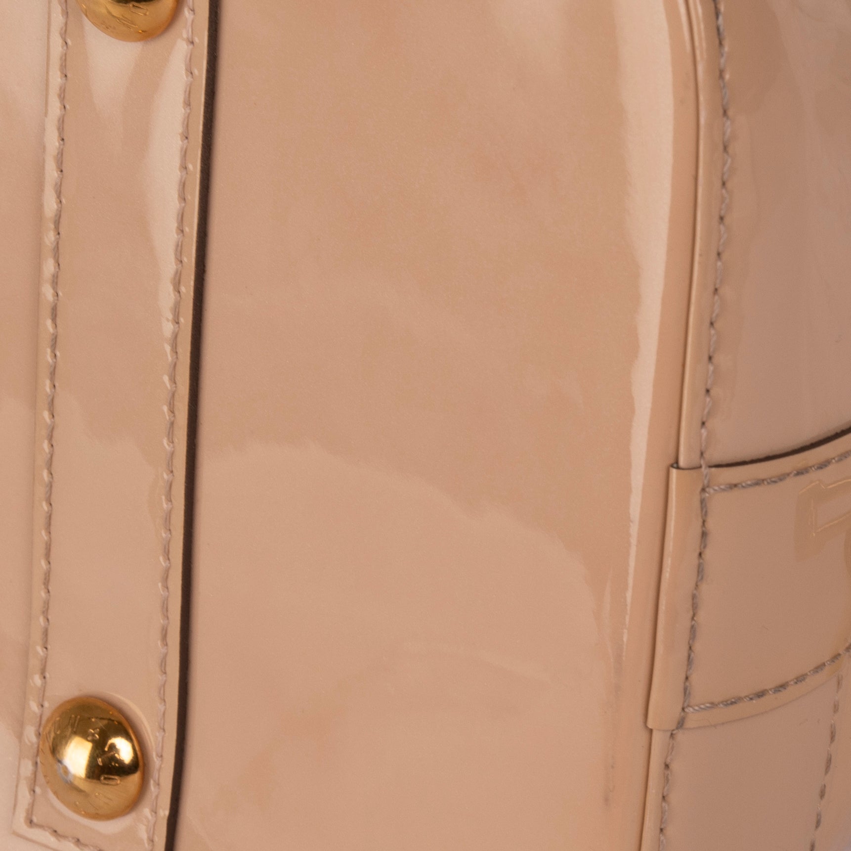 Louis Vuitton Vernis Alma GM (Bag is damaged)
