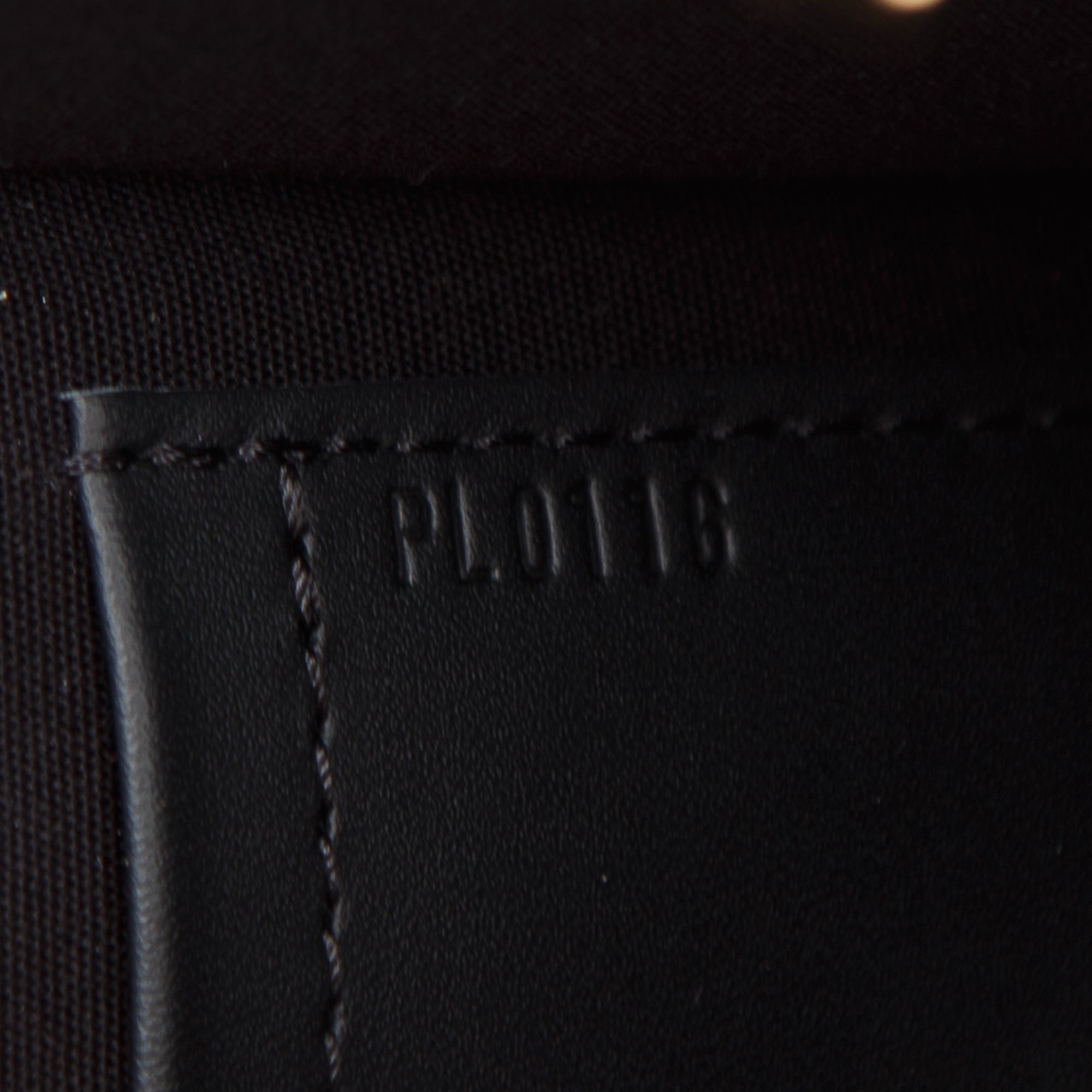 Louis Vuitton Vernis Leather Louise Clutch w/ Box