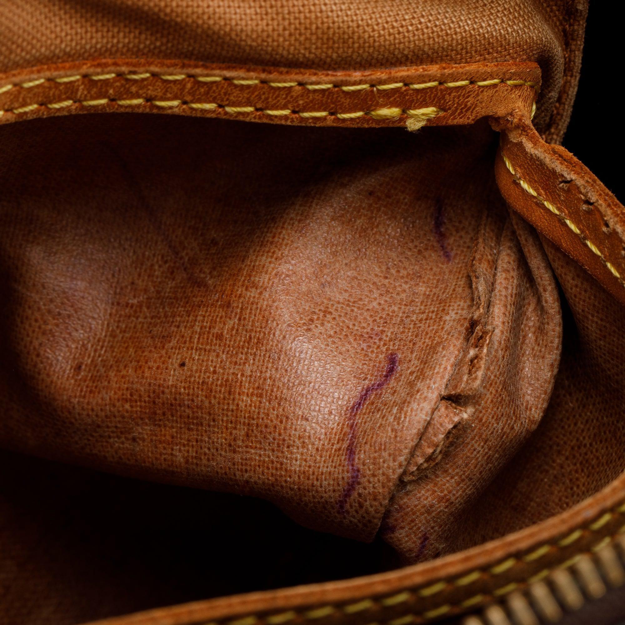 Louis Vuitton Vintage Monogram Speedy 30