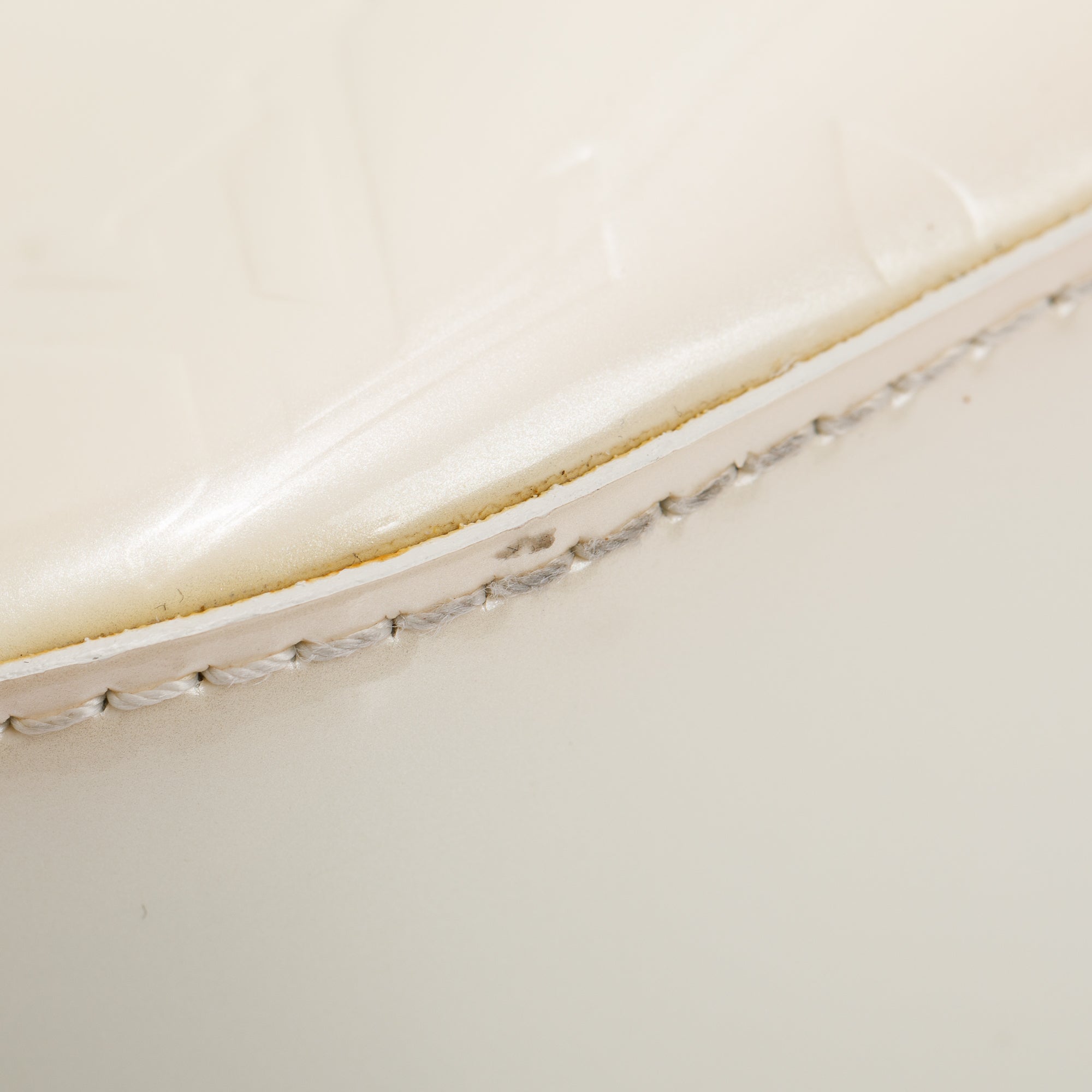 Louis Vuitton White Monogram Vernis Leather Brentwood Tote