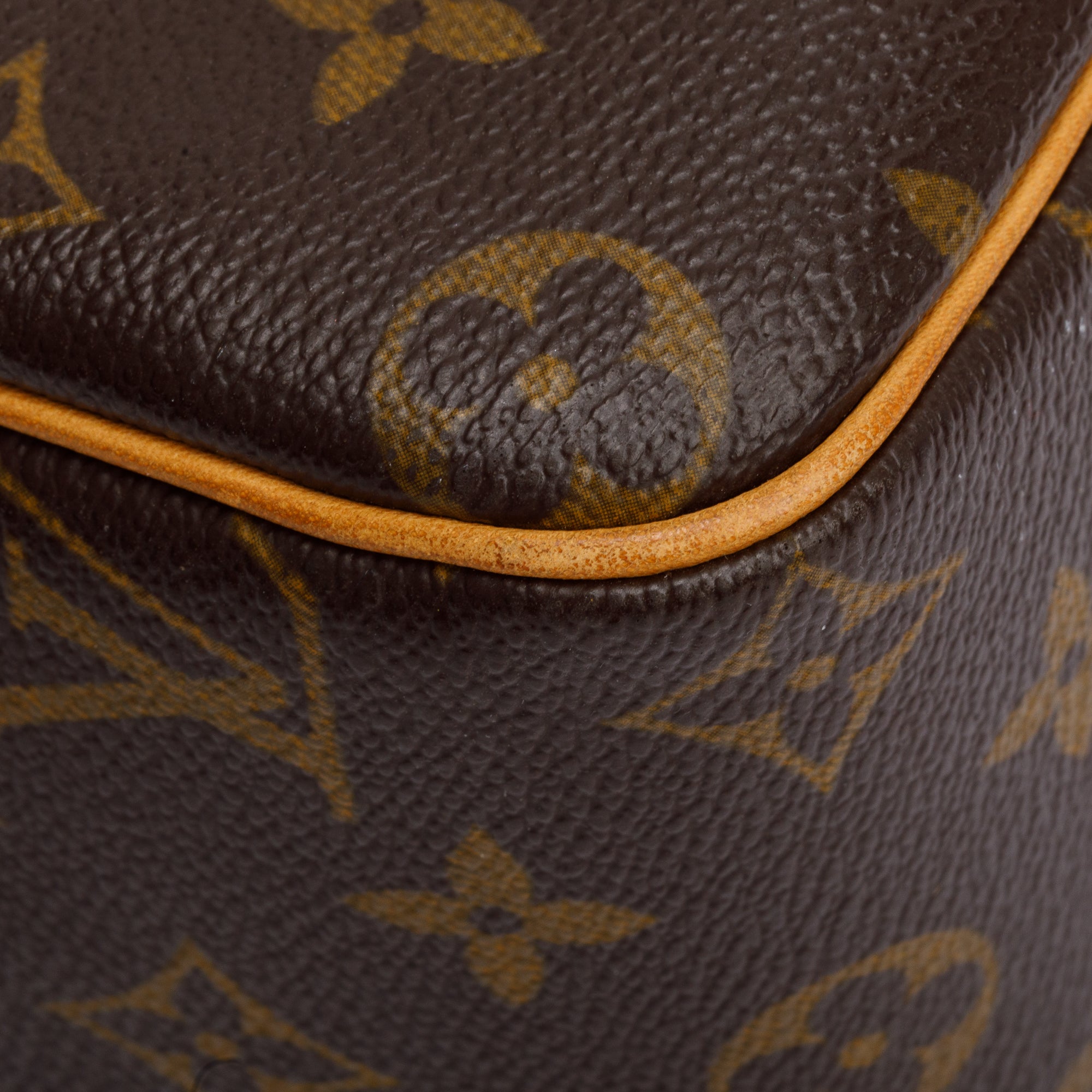 Louiws Vuitton Monogram Cite MM