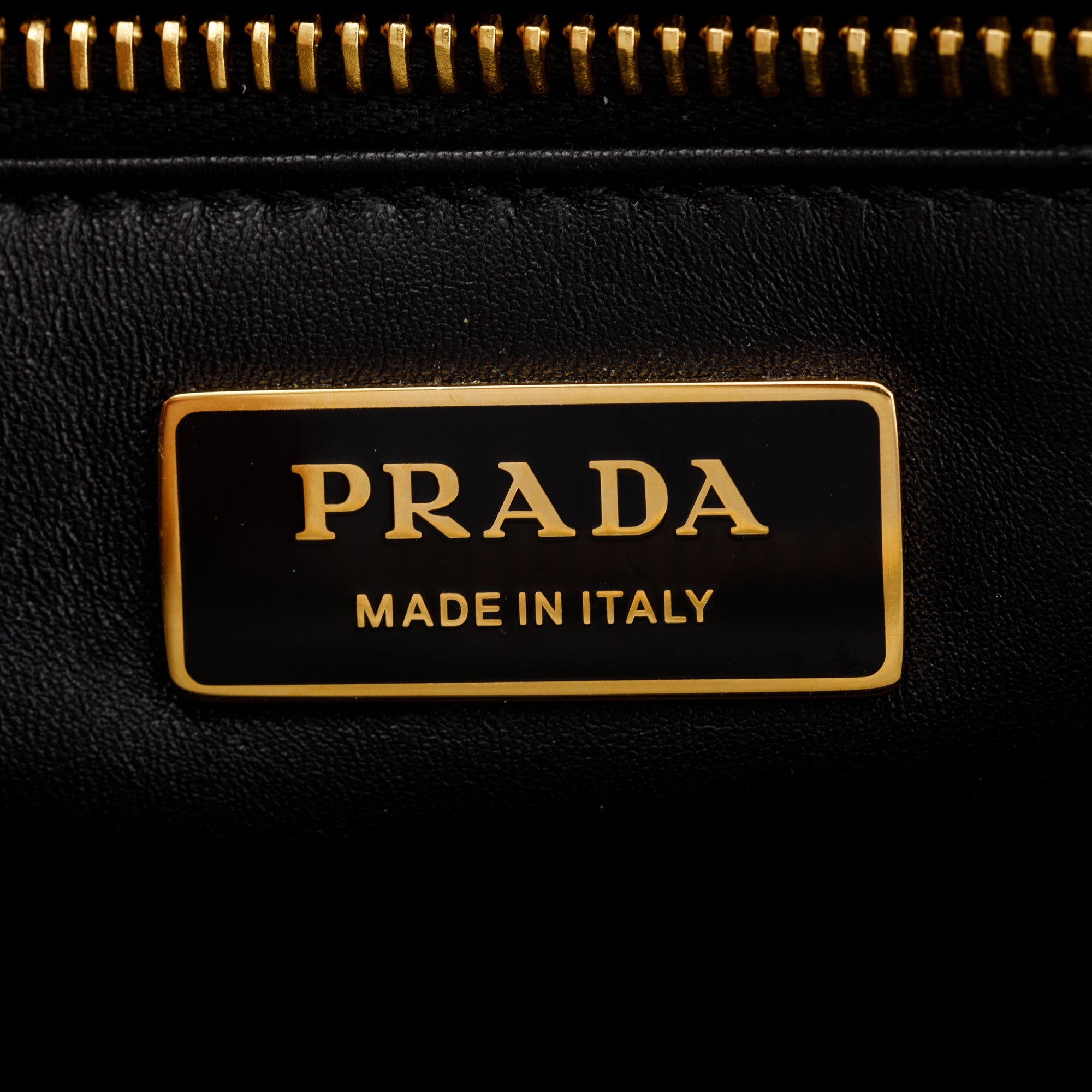 Prada 2023 White Ombre Saffiano Small Double Zip Galleria Tote w/ Strap, Receipt & Box