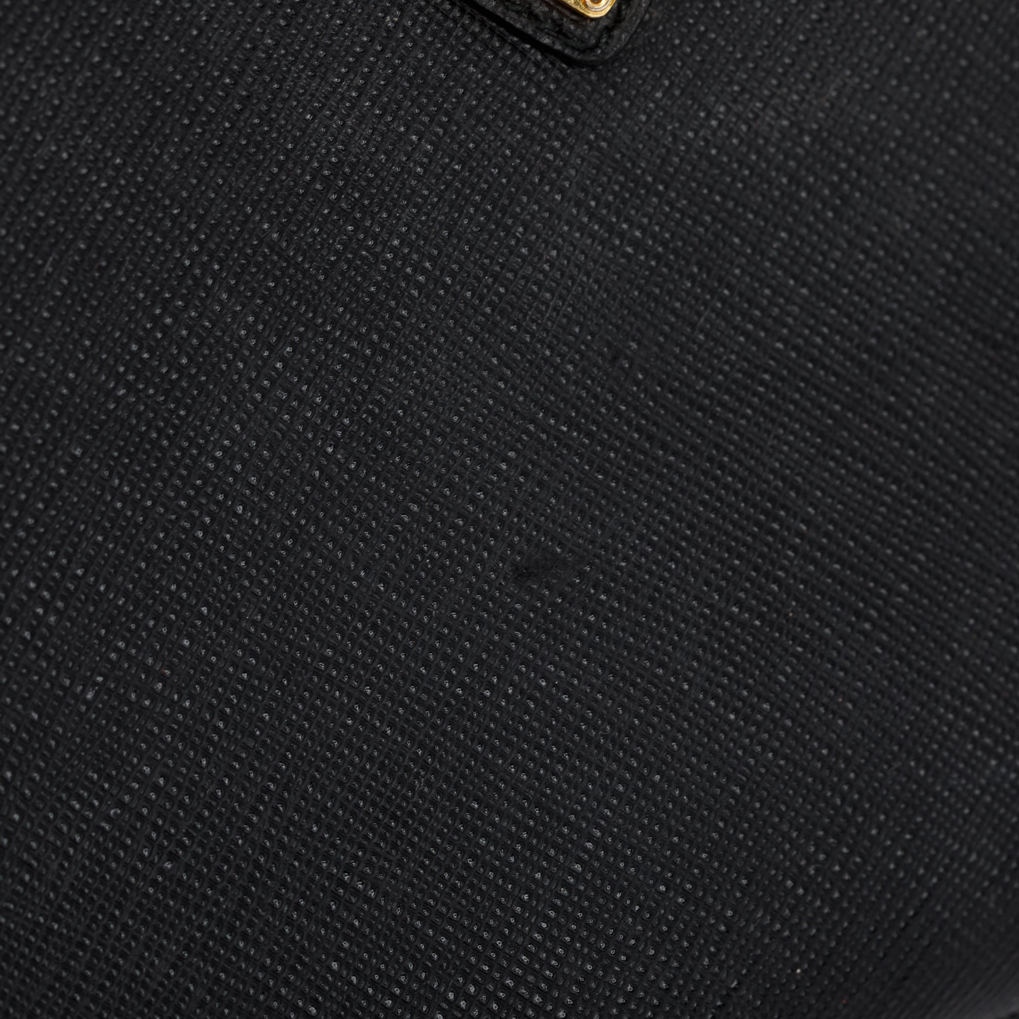 Prada Black Saffiano Leather Re-Edition 2005 Shoulder Bag w/ Box