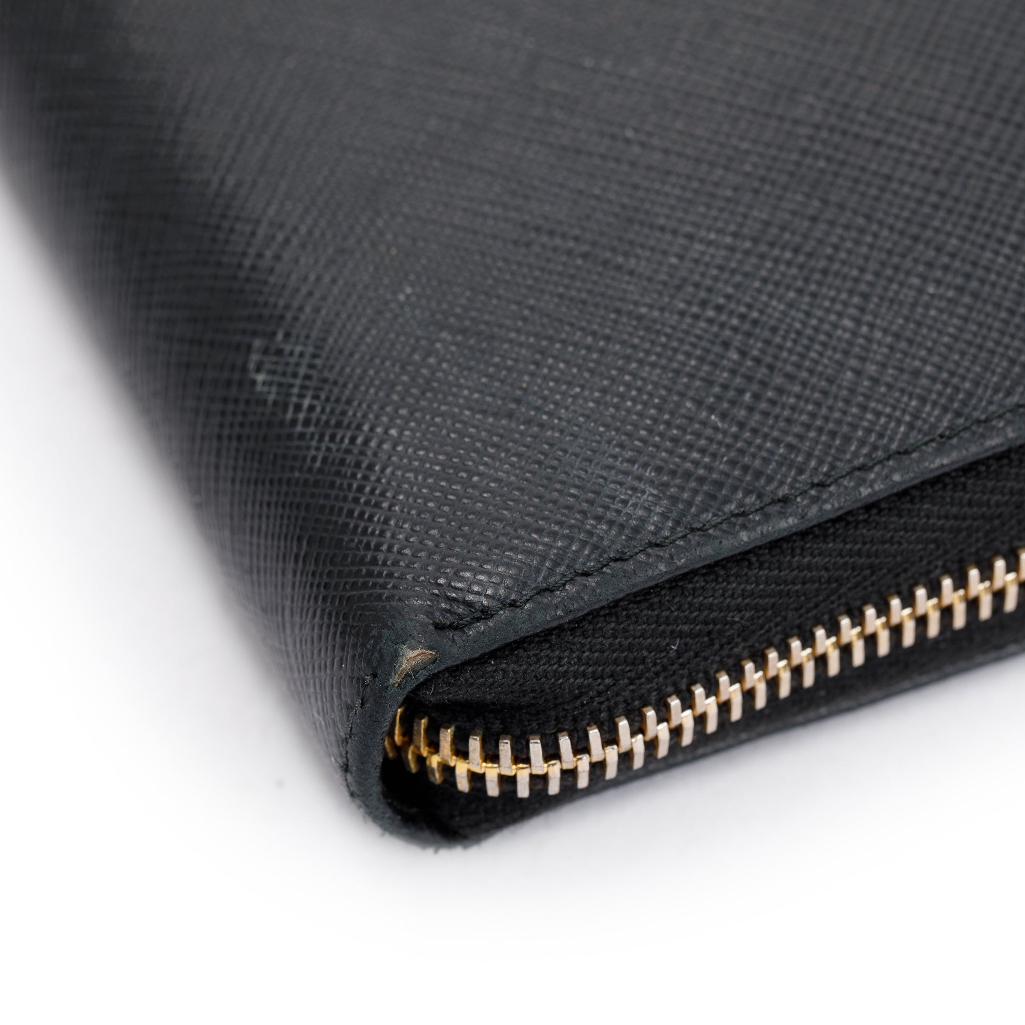 Prada Black Saffiano Zip Around Orgainzer Wallet w/ Box