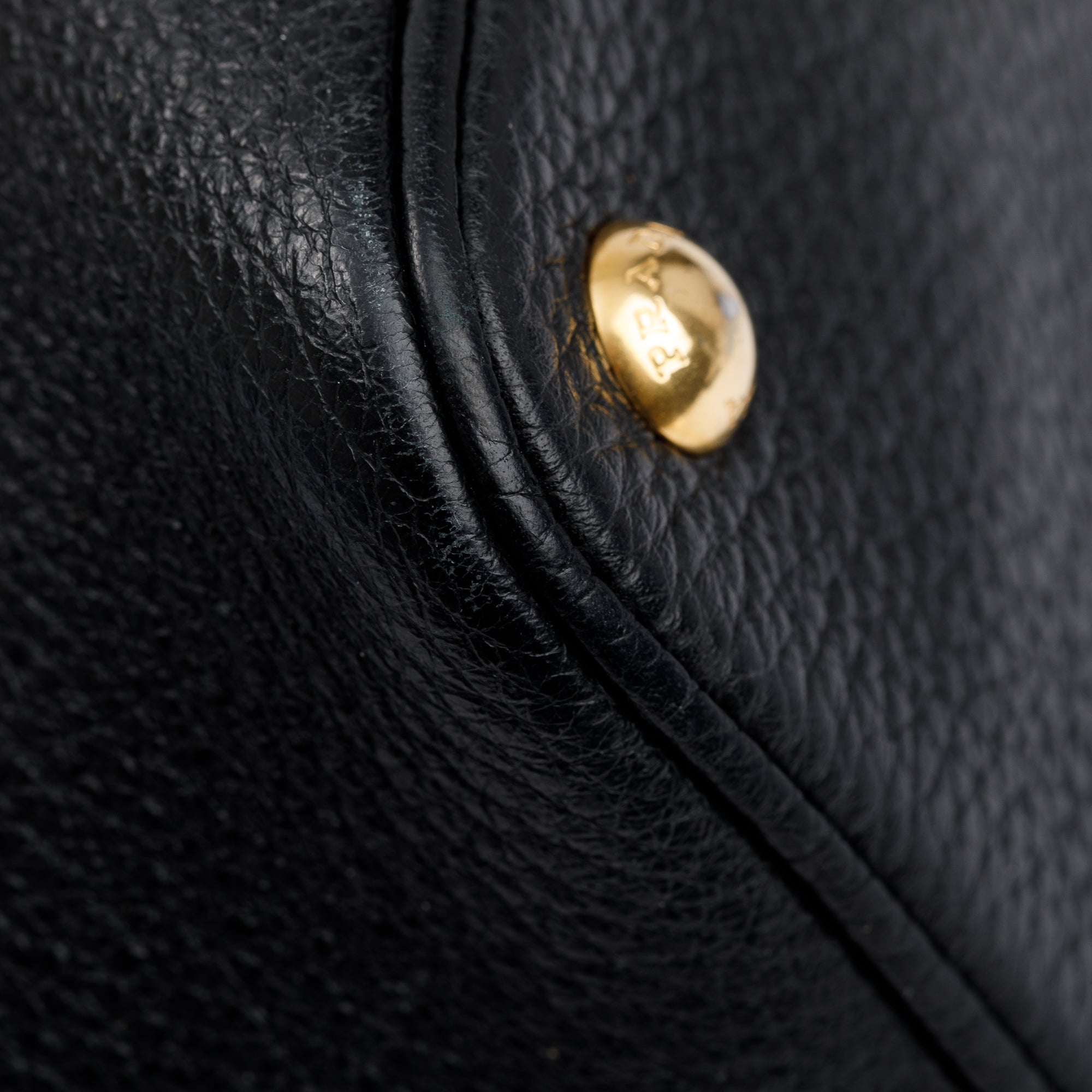 Prada Black Vitello Phenix Convertible Tote w/ Strap, Box & Authenticity Card