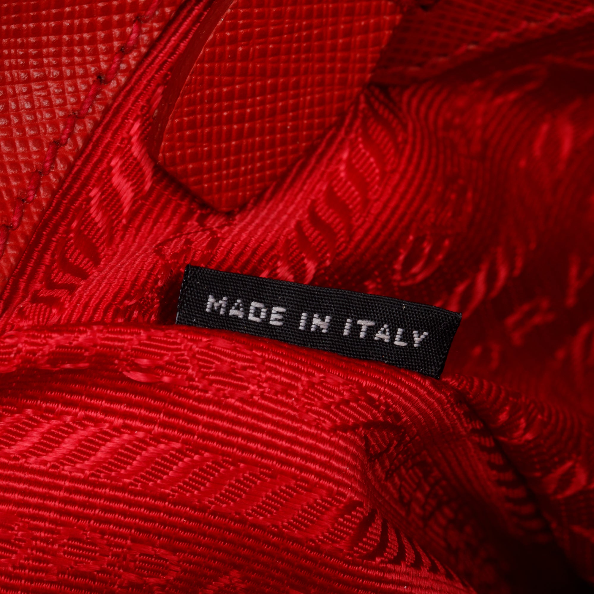 Prada Red Saffiano Lux Medium Double Zip Galleria Tote w/ Strap