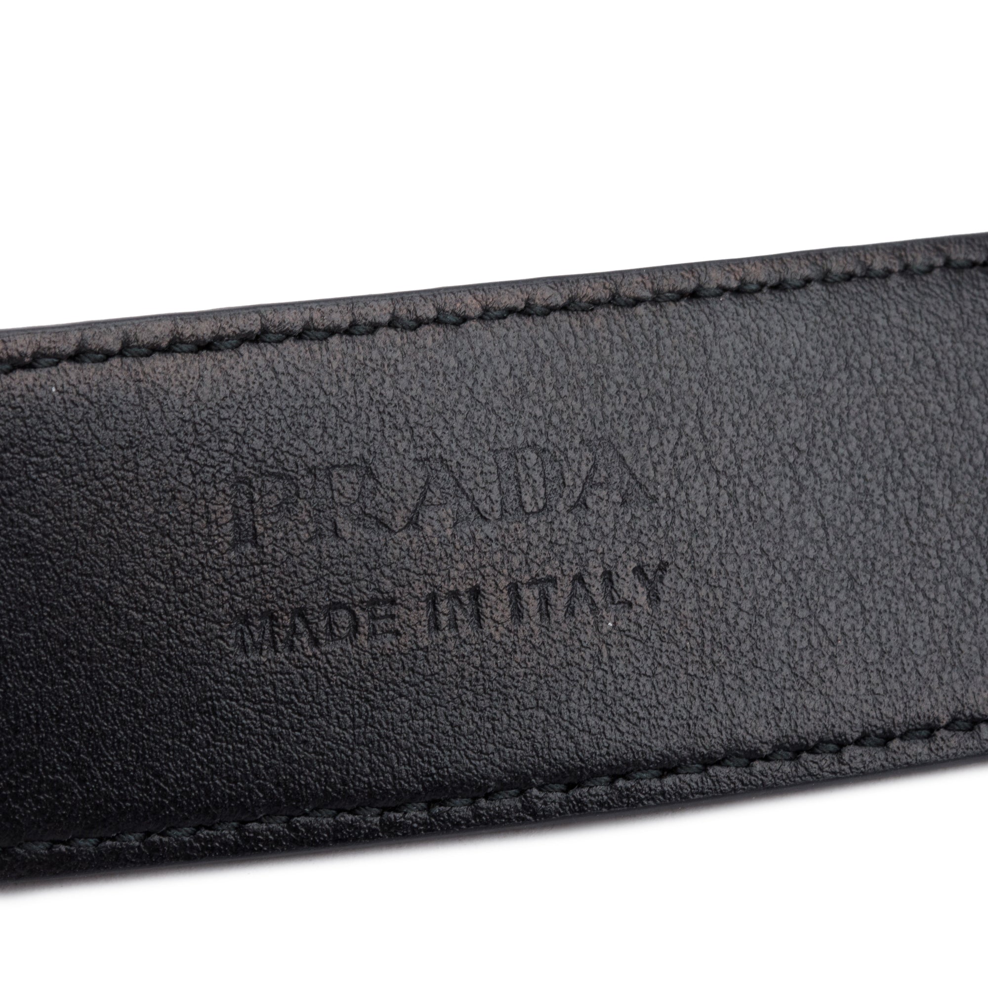 Prada White Saffiano Cuir Enamel Triangle Logo Buckle Belt 85, 34 w/ Receipt