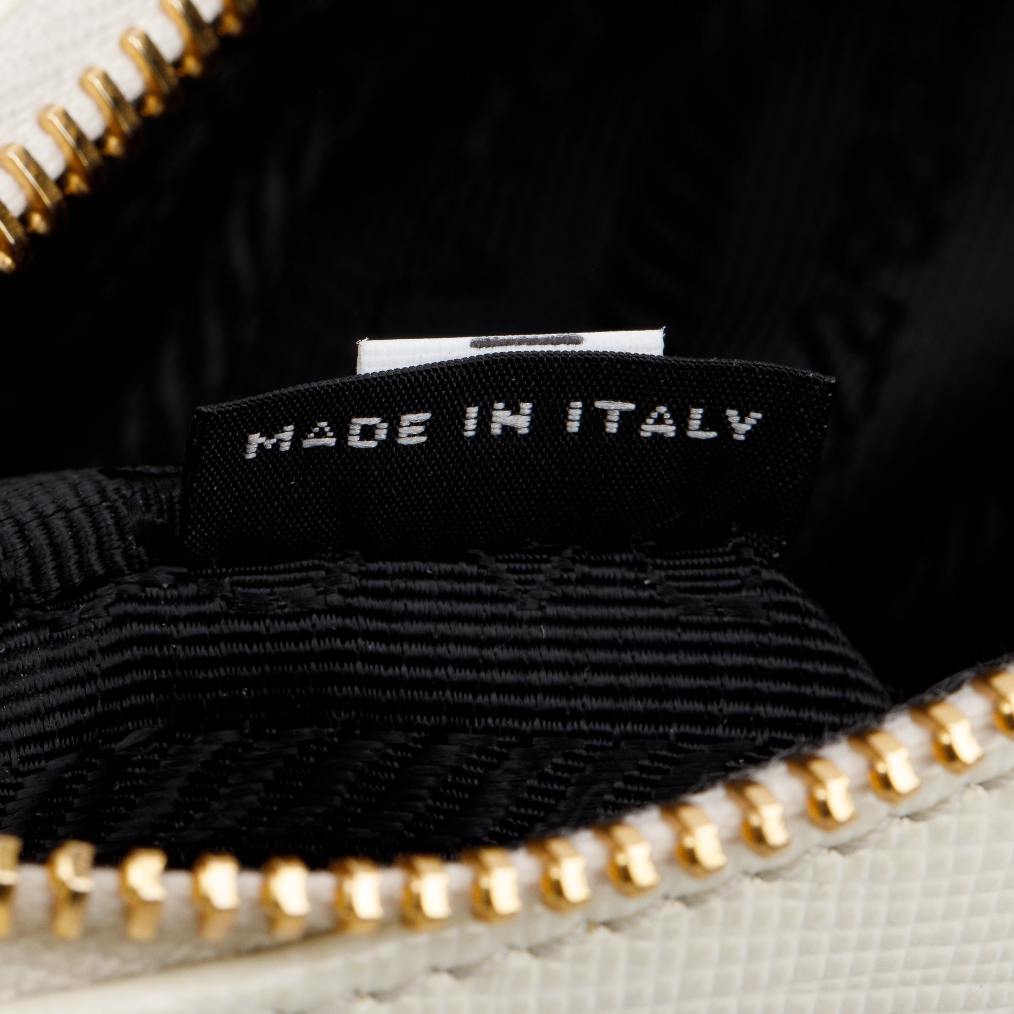 Prada White Saffiano Leather Re-Edition 2005 Shoulder Bag