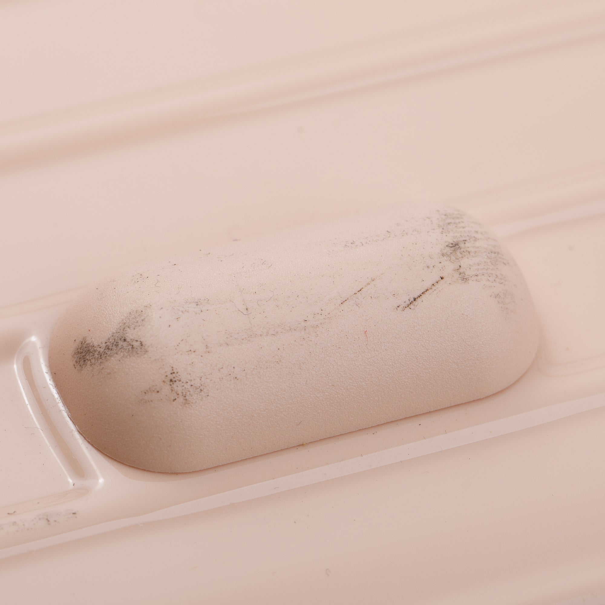 RIMOWA Pink Glossy Polycarbonate Essential Multi-wheel Check-In M Luggage