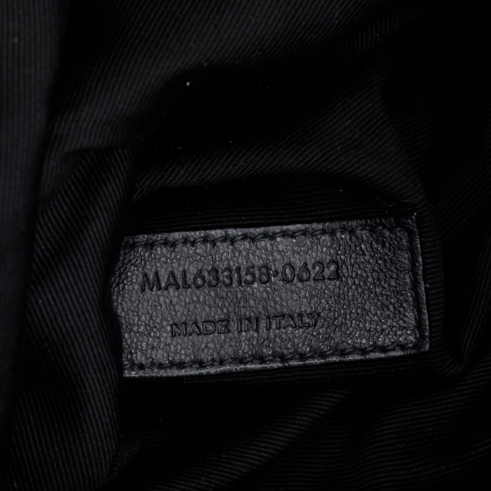 Saint Laurent 2022 Grey Crinkled Calfskin Leather Medium Niki Shoulder Bag
