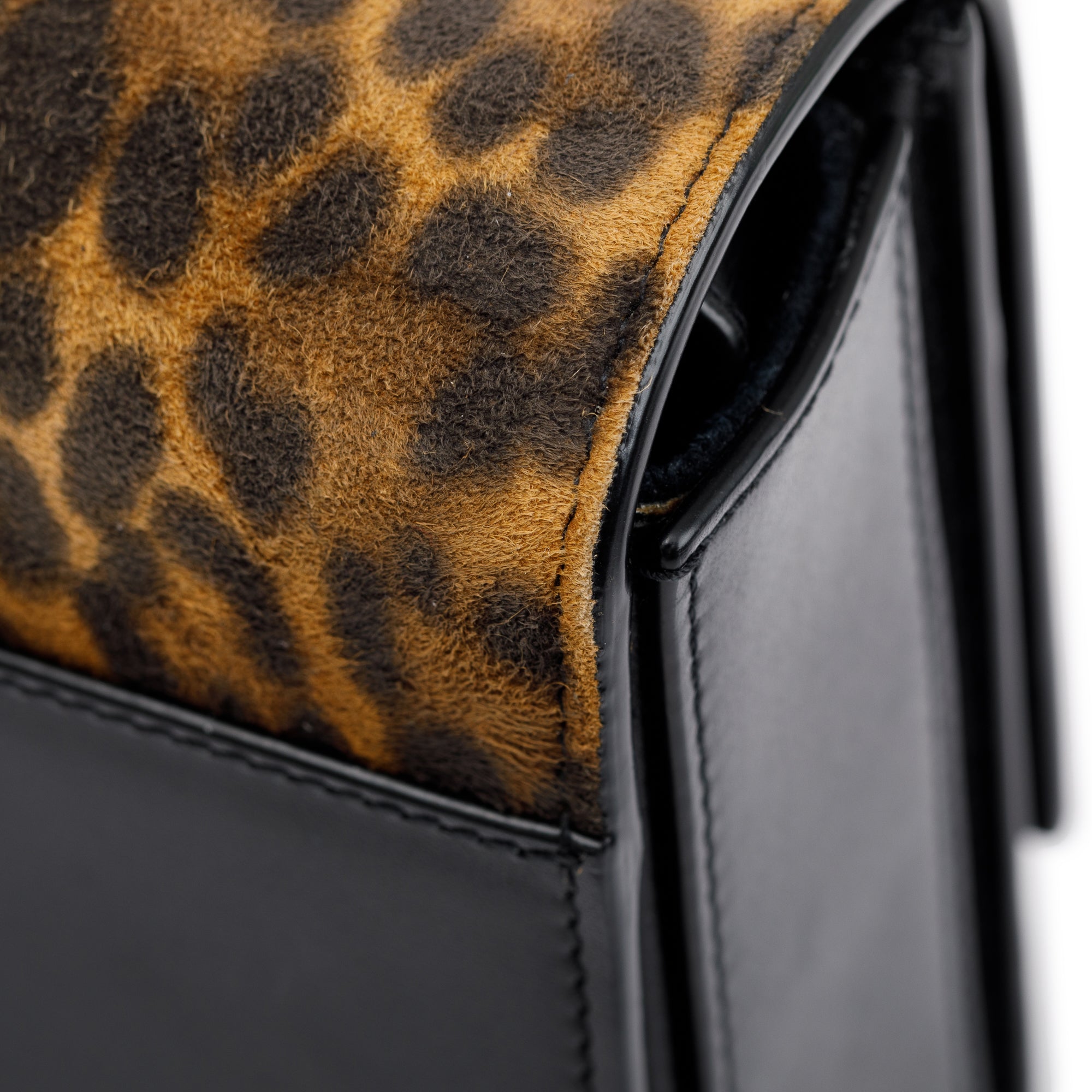 Saint Laurent Black Smooth Leather Leopard Print Suede Medium Bellechase Bag
