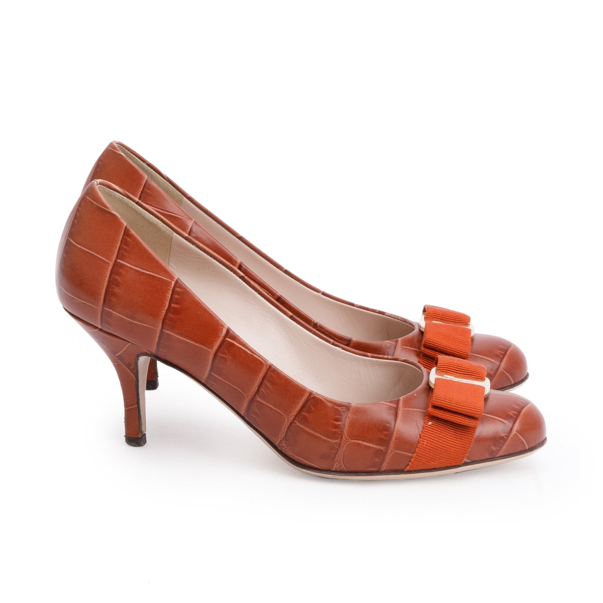 Salvatore Ferragamo Brown Croc-Embossed Leather Vara Bow Pumps, Size 6