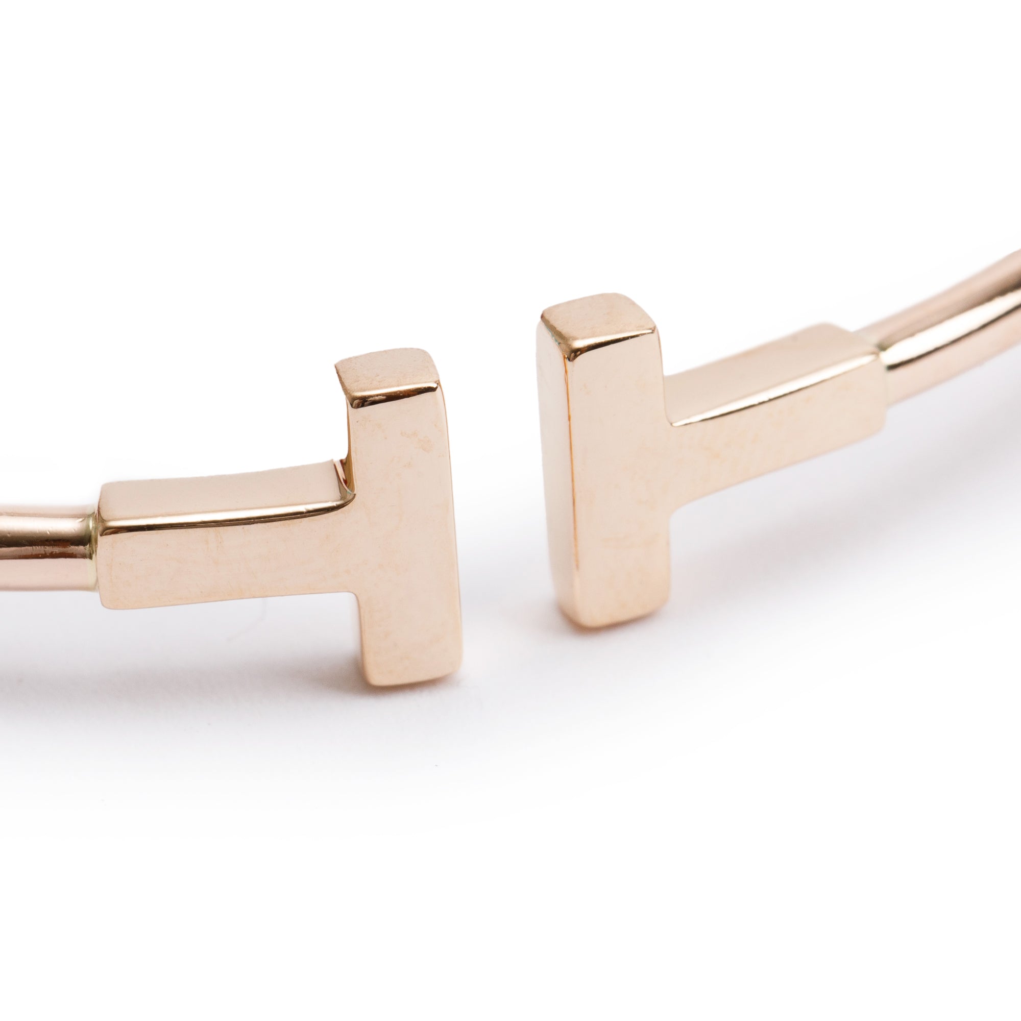 Tiffany & Co. 18k Rose Gold T Wire Bracelet w/ Box & Receipt