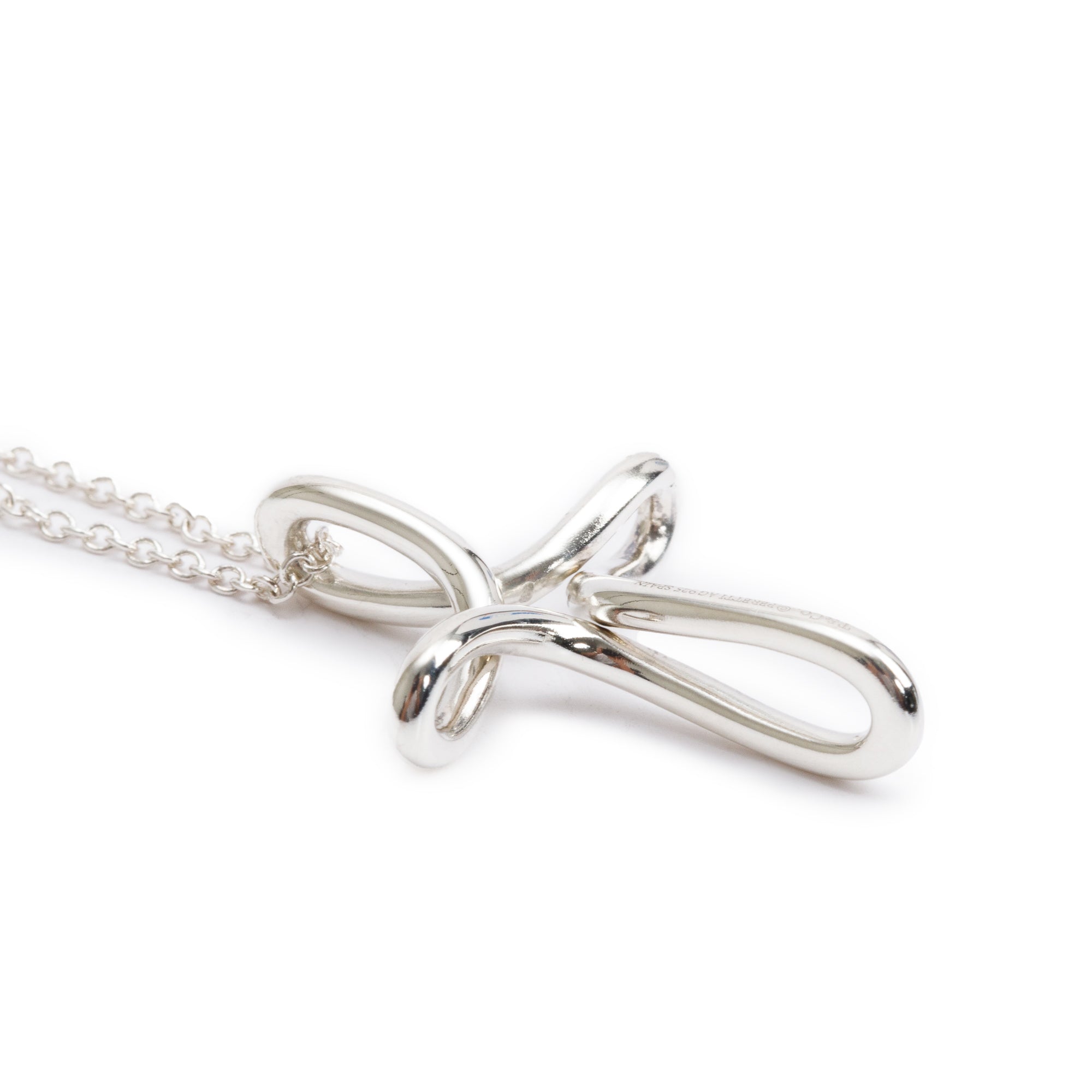 Tiffany & Co. Elsa Peretti Sterling Silver Medium Infinity Cross Pendant Necklace