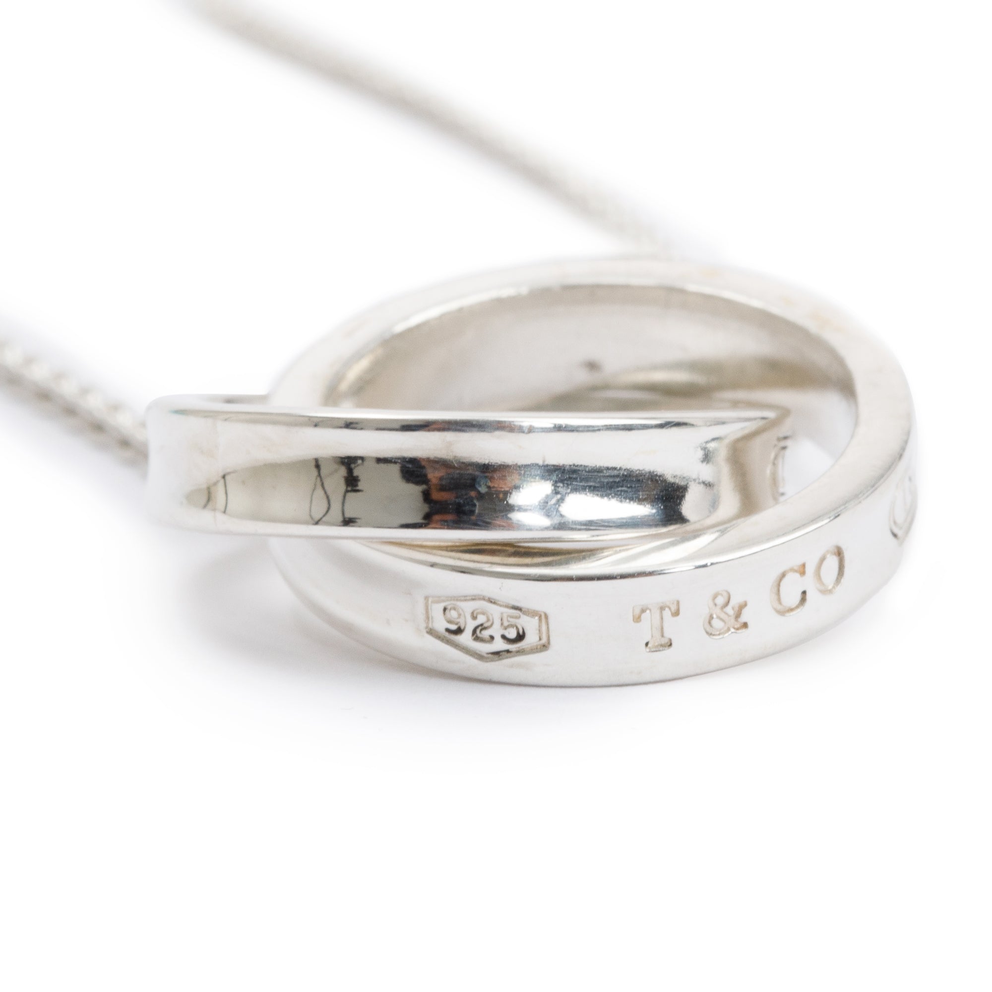 Tiffany & Co. Sterling Silver Medium 1837 Interlocking Circles Pendant Necklace